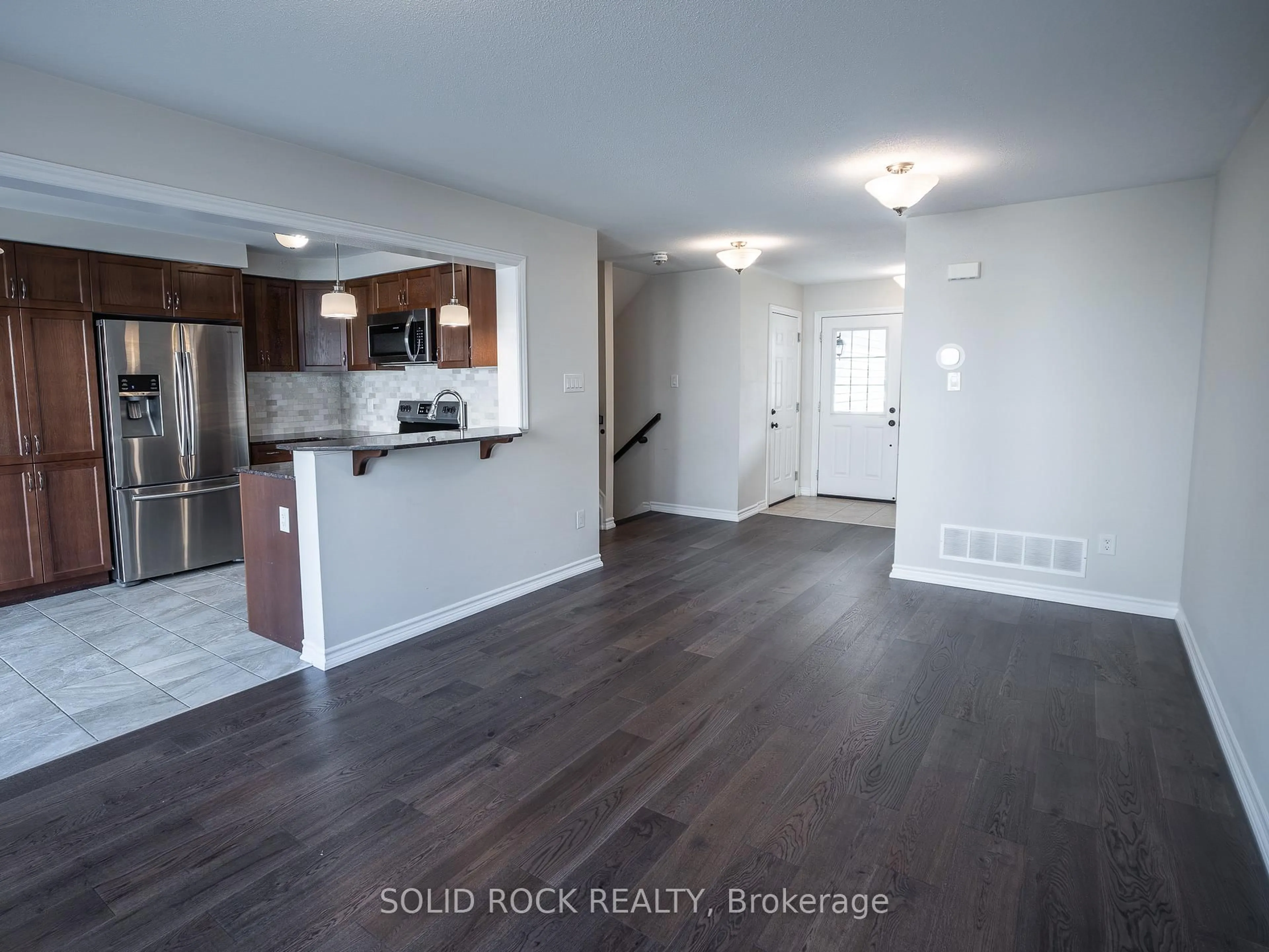 Open concept kitchen, unknown for 722 Logperch Circ, Ottawa Ontario K2J 6K2