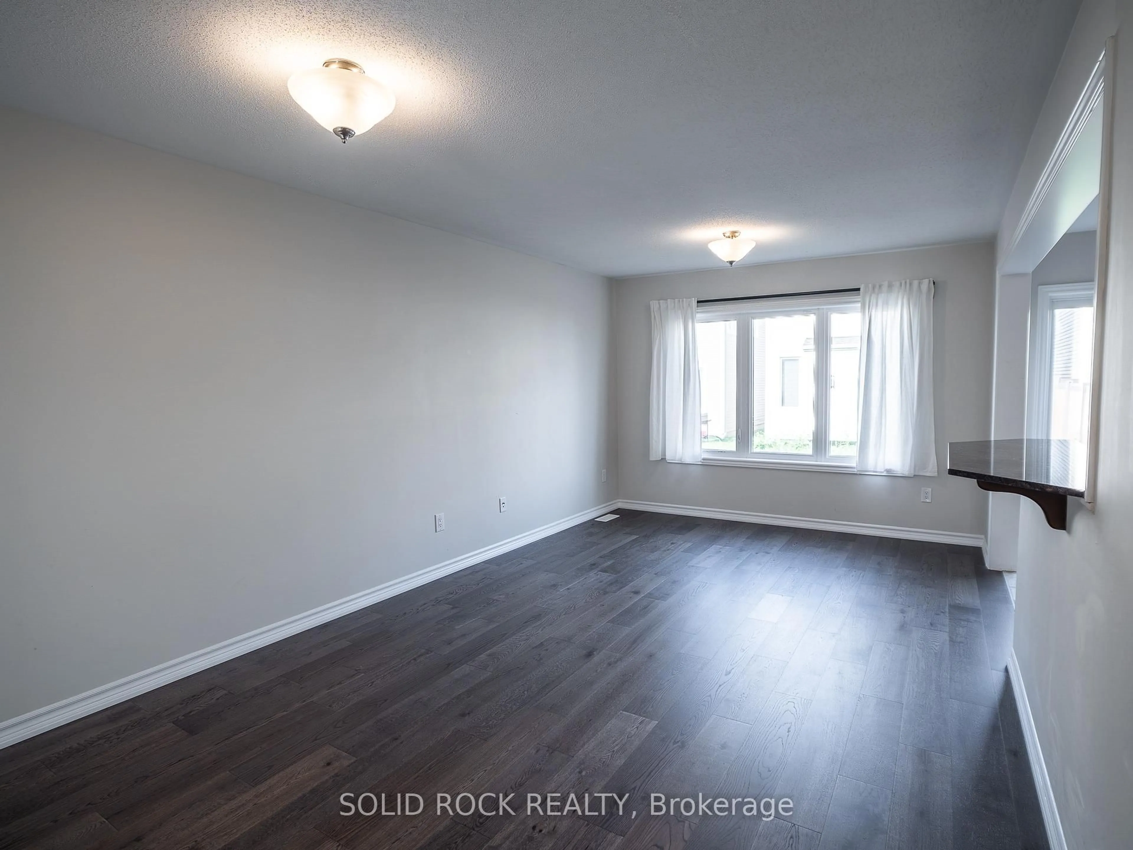 A pic of a room for 722 Logperch Circ, Ottawa Ontario K2J 6K2