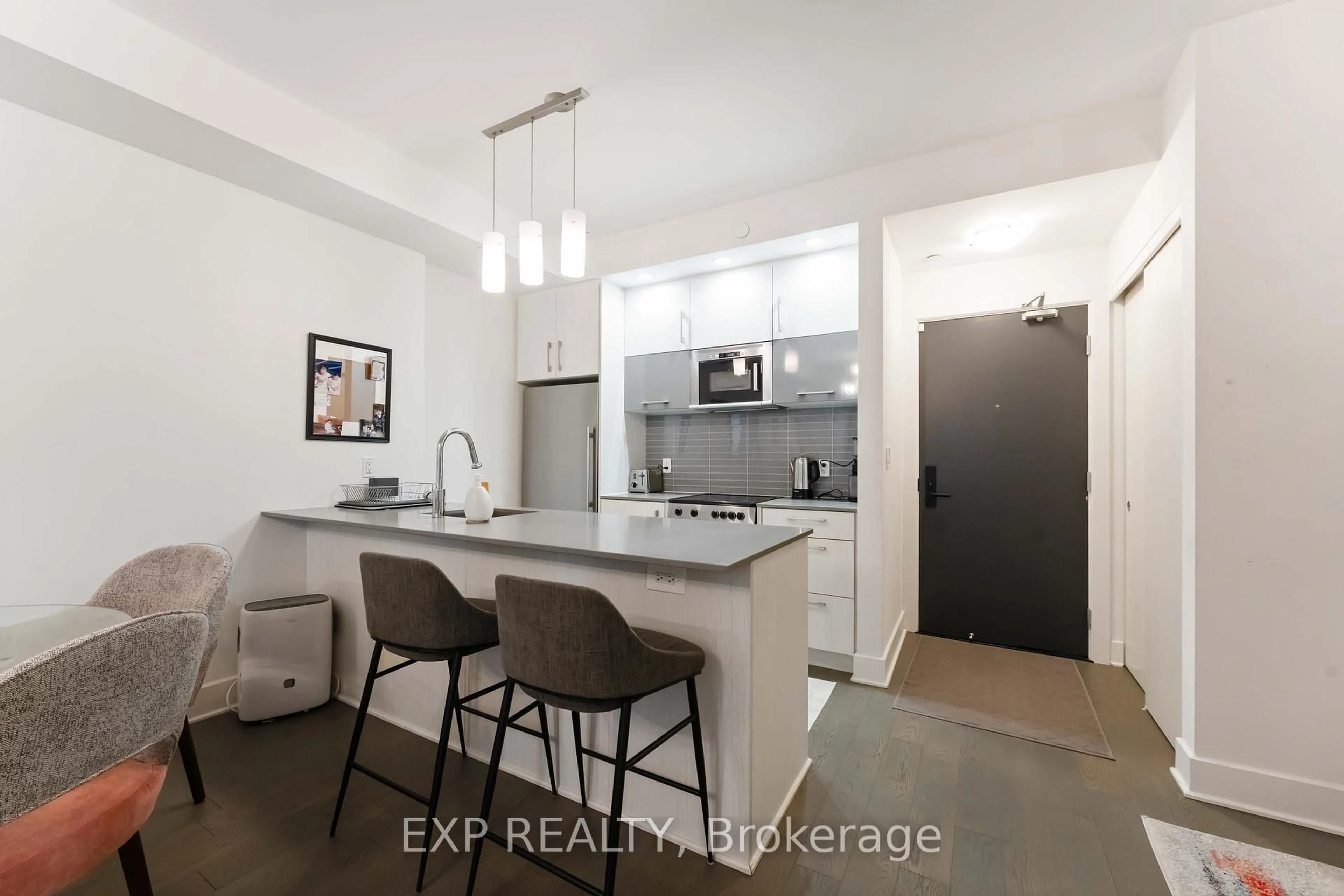 Open concept kitchen, unknown for 255 Bay St #206, Ottawa Ontario K1R 0C5