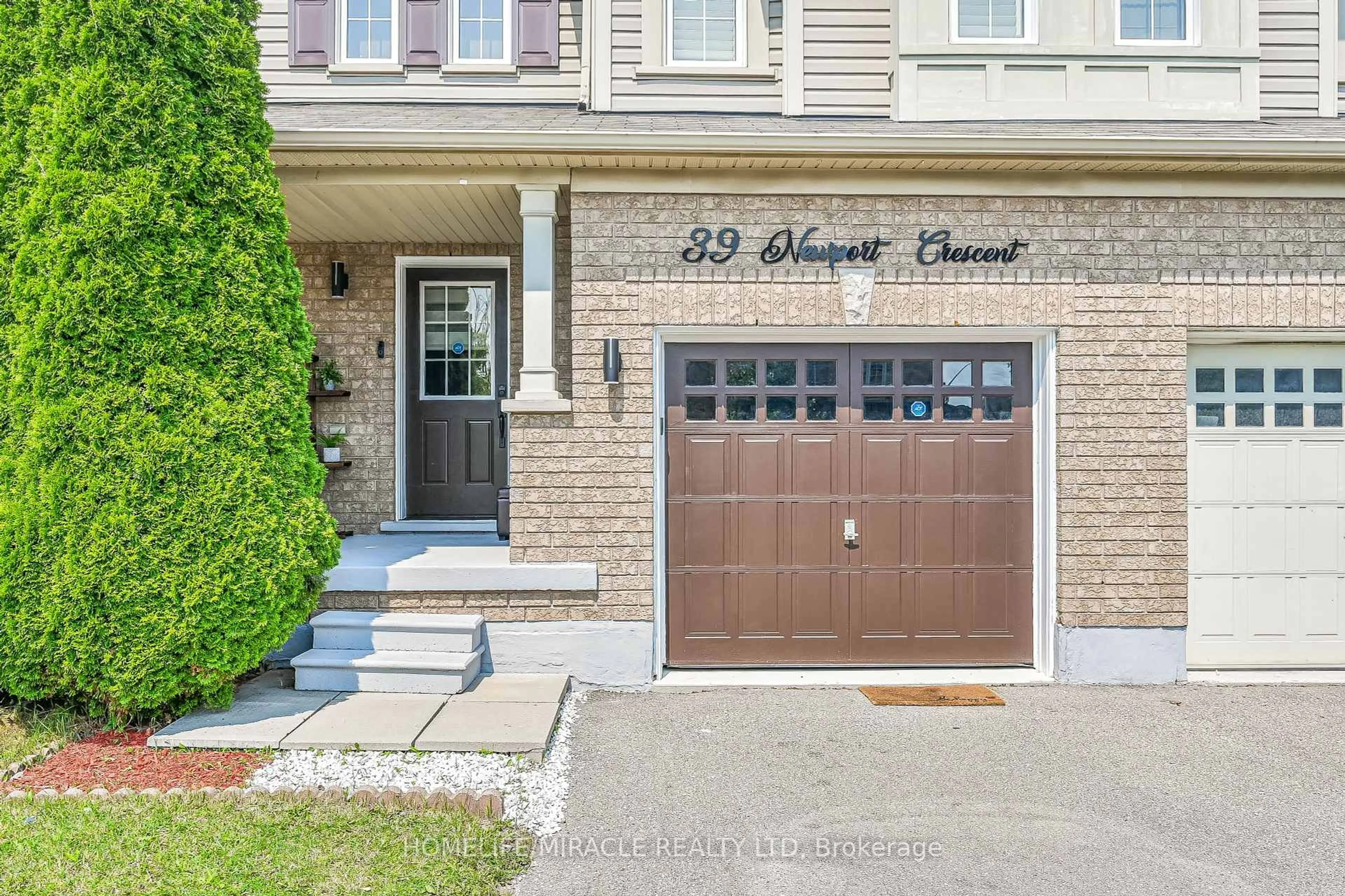 Unknown for 39 Newport Cres, Hamilton Ontario L9A 0B2