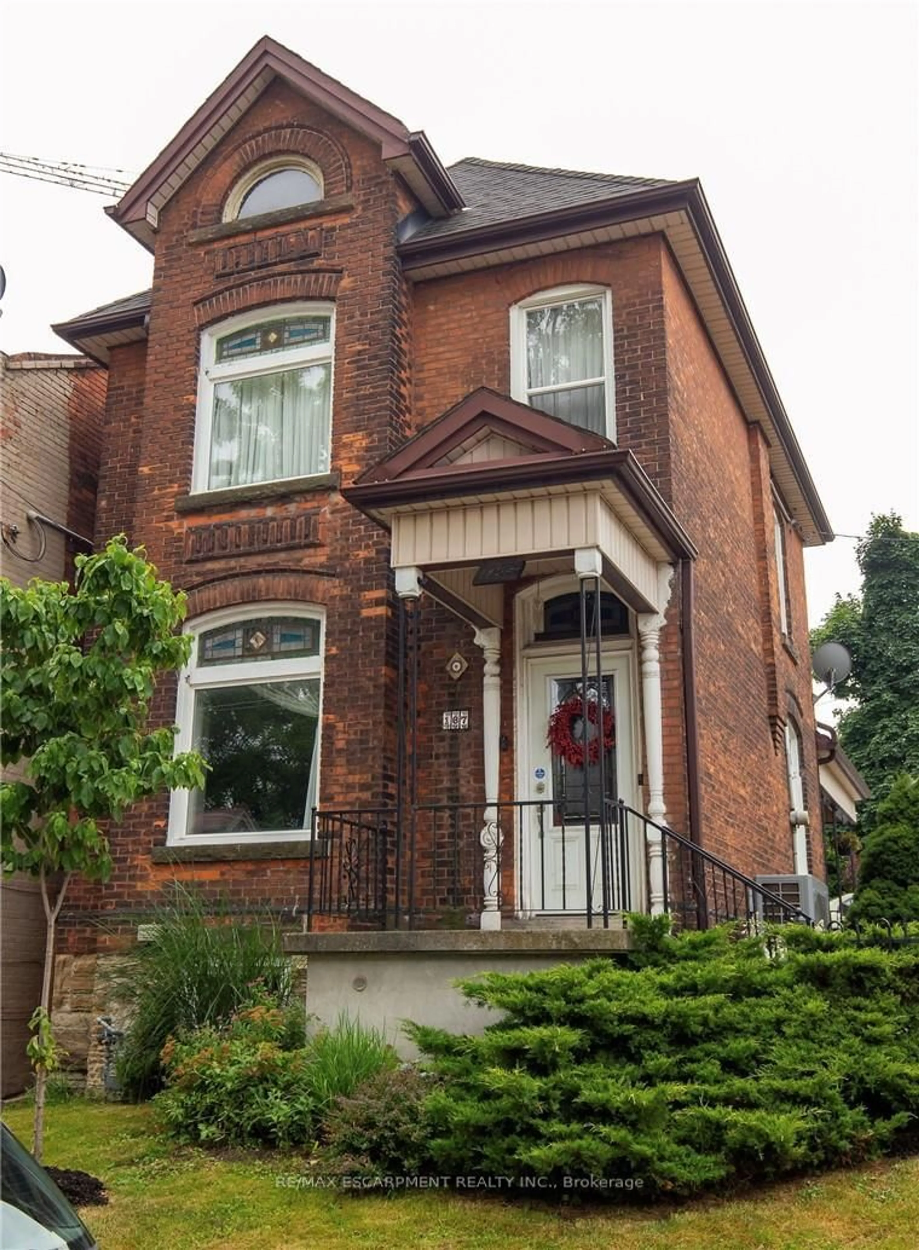 Home with brick exterior material, street for 167 NAPIER St, Hamilton Ontario L8R 1S3