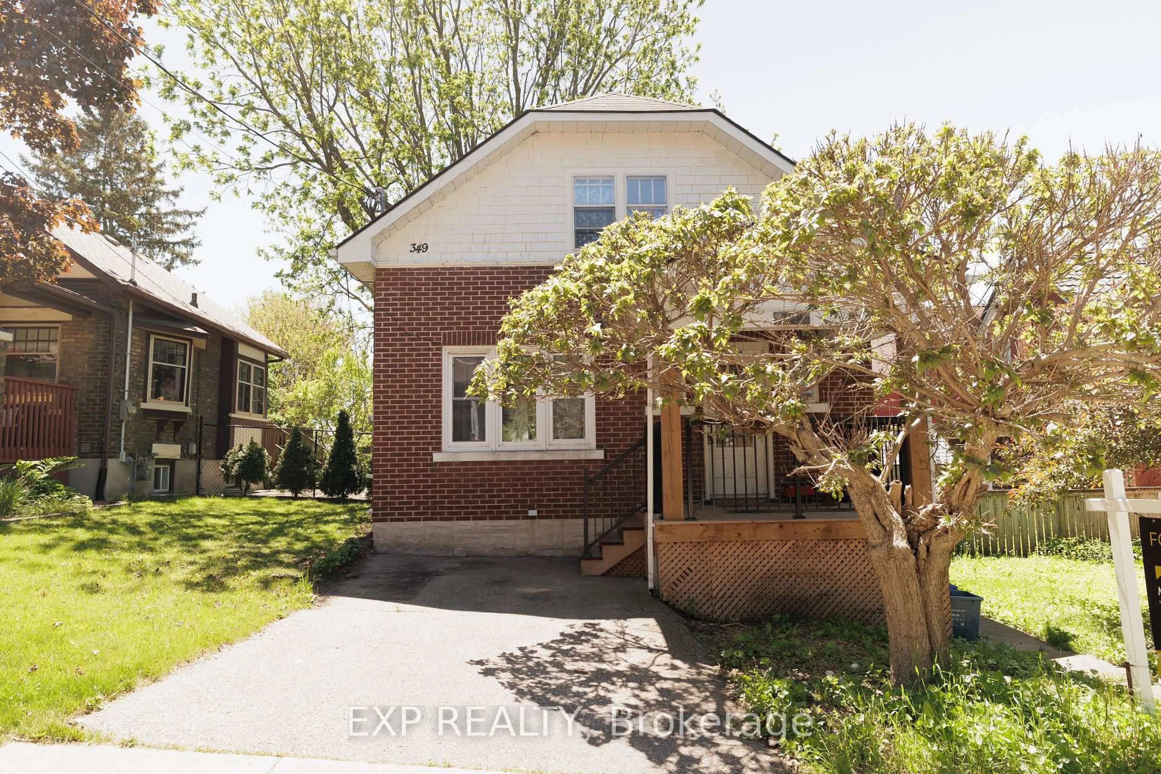 Home with brick exterior material, street for 349 Luella St, Kitchener Ontario N2H 2J3