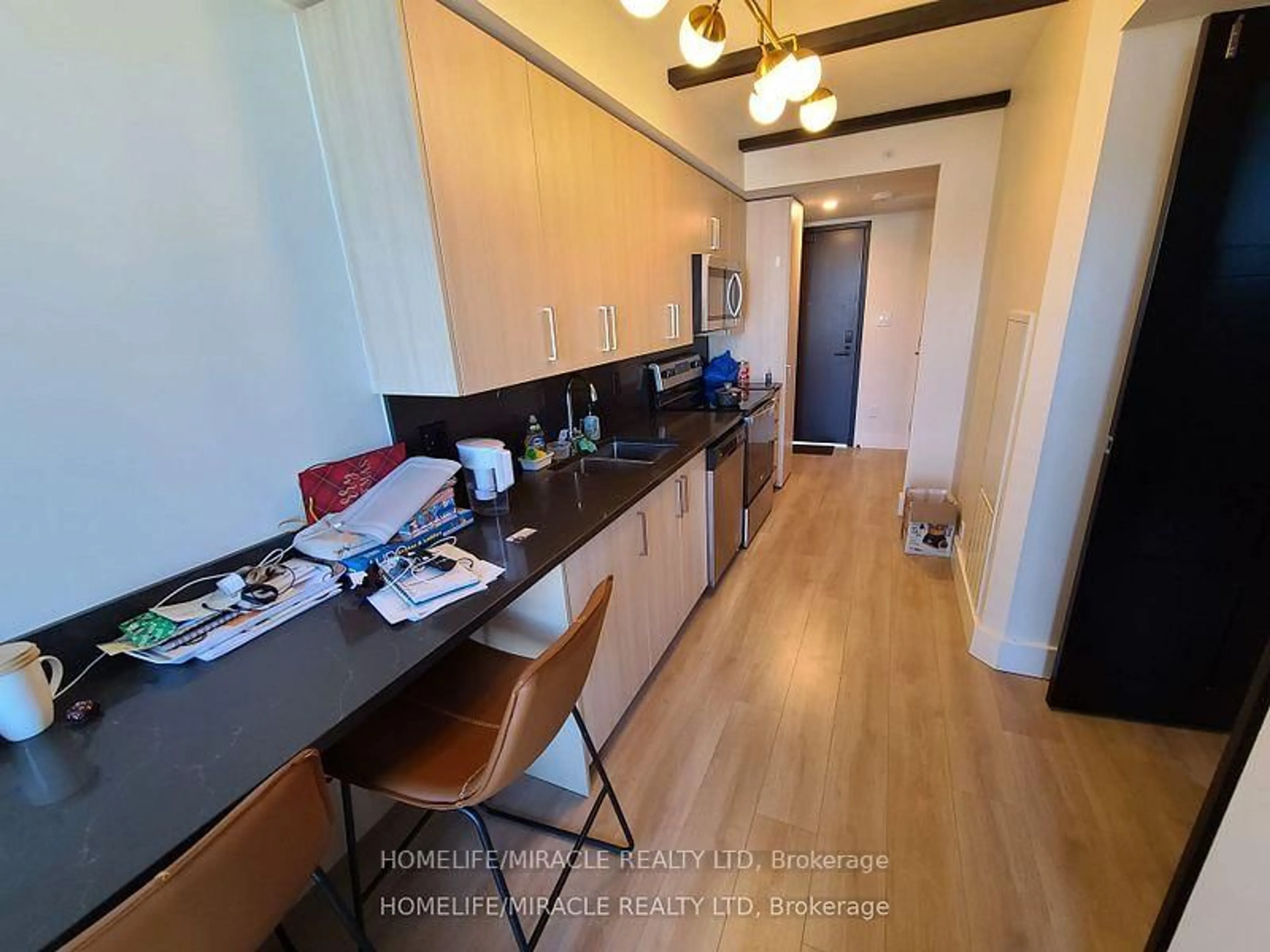 Standard kitchen, unknown for 145 columbia St W St #725, Waterloo Ontario N2L 0K7