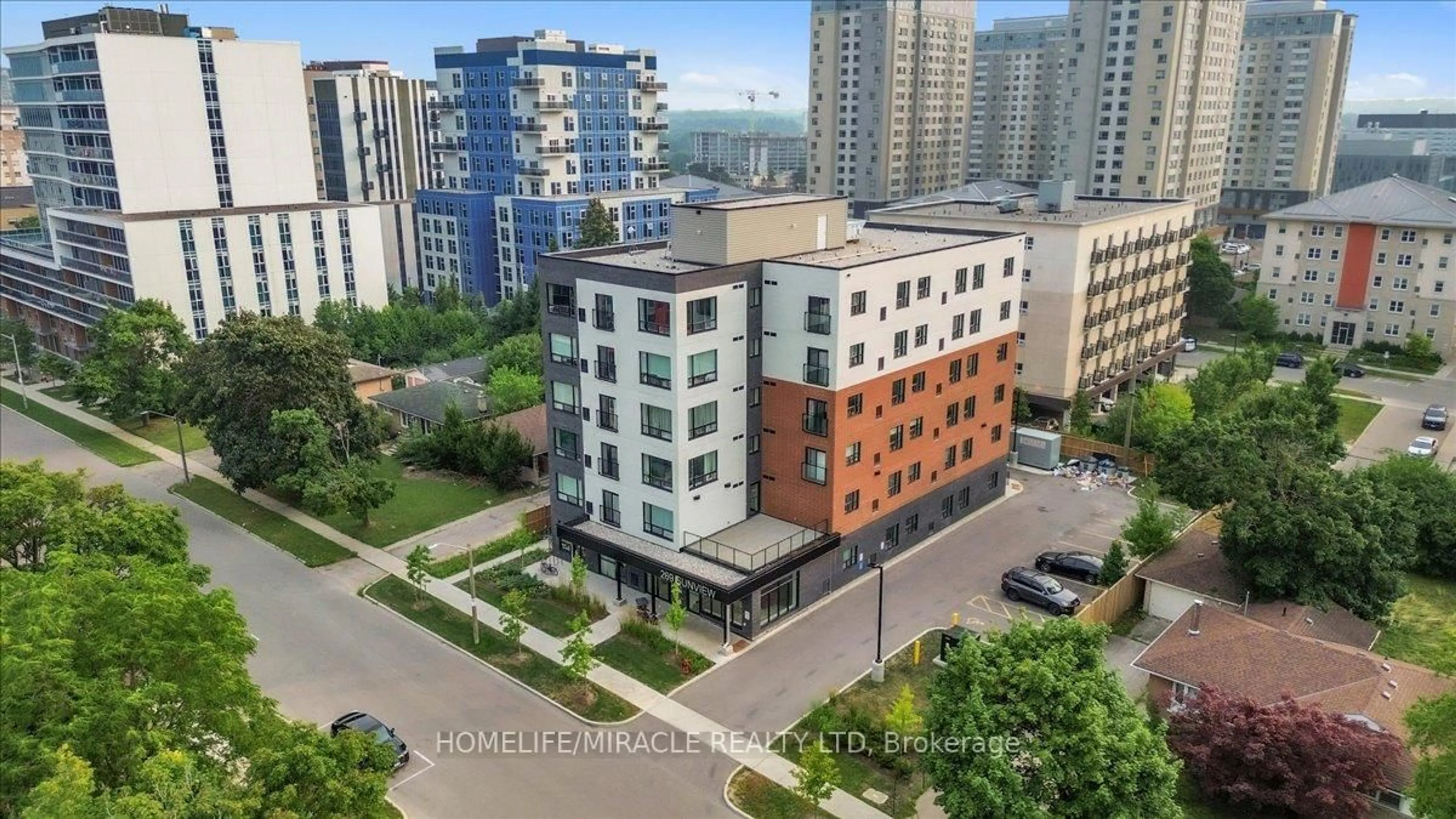 A pic from outside/outdoor area/front of a property/back of a property/a pic from drone, city buildings view from balcony for 269 Sunview St #205, Waterloo Ontario N2L 3V8
