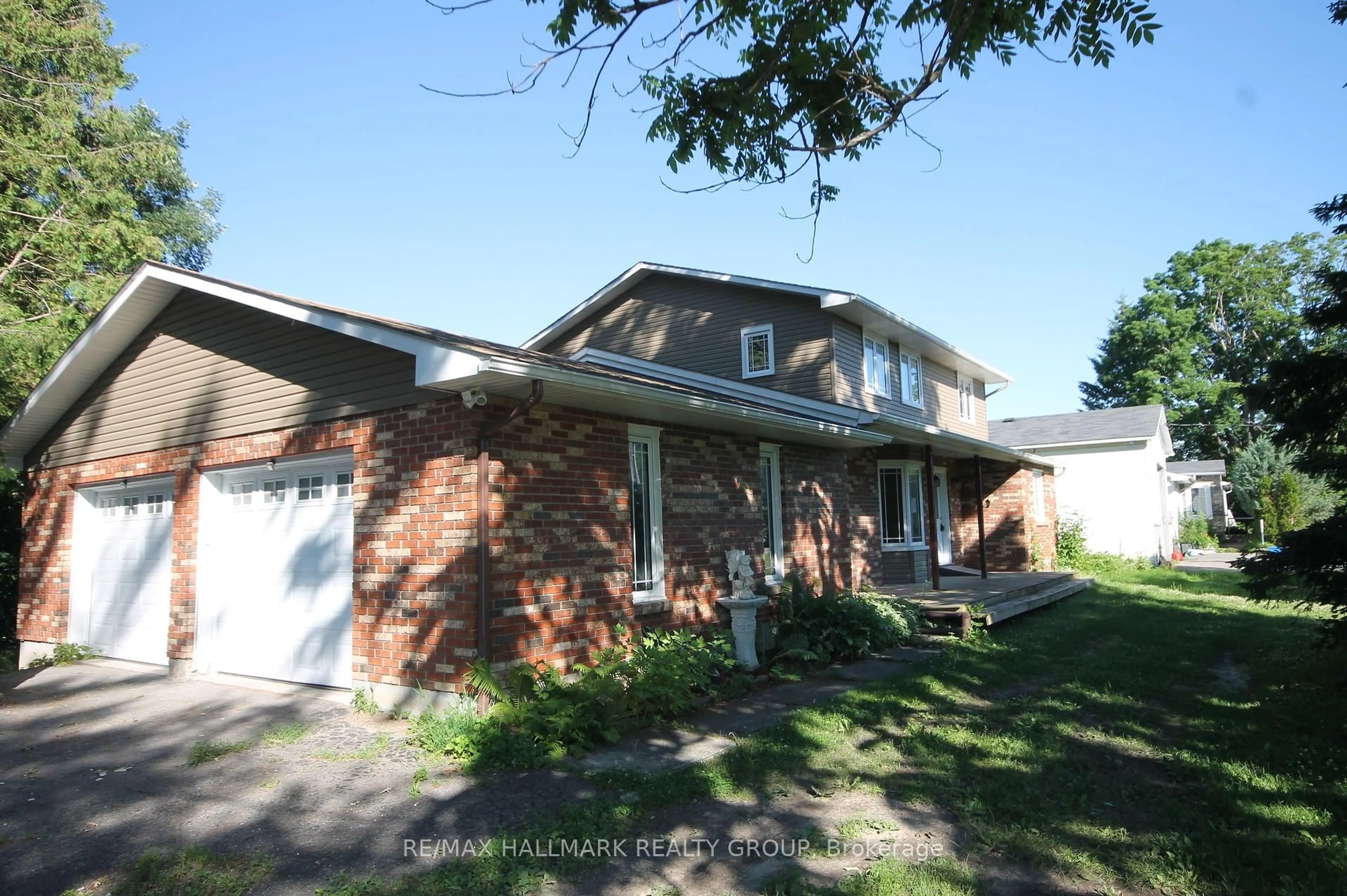 Home with brick exterior material, street for 1844 RIVER Rd, Ottawa Ontario K4M 1B4