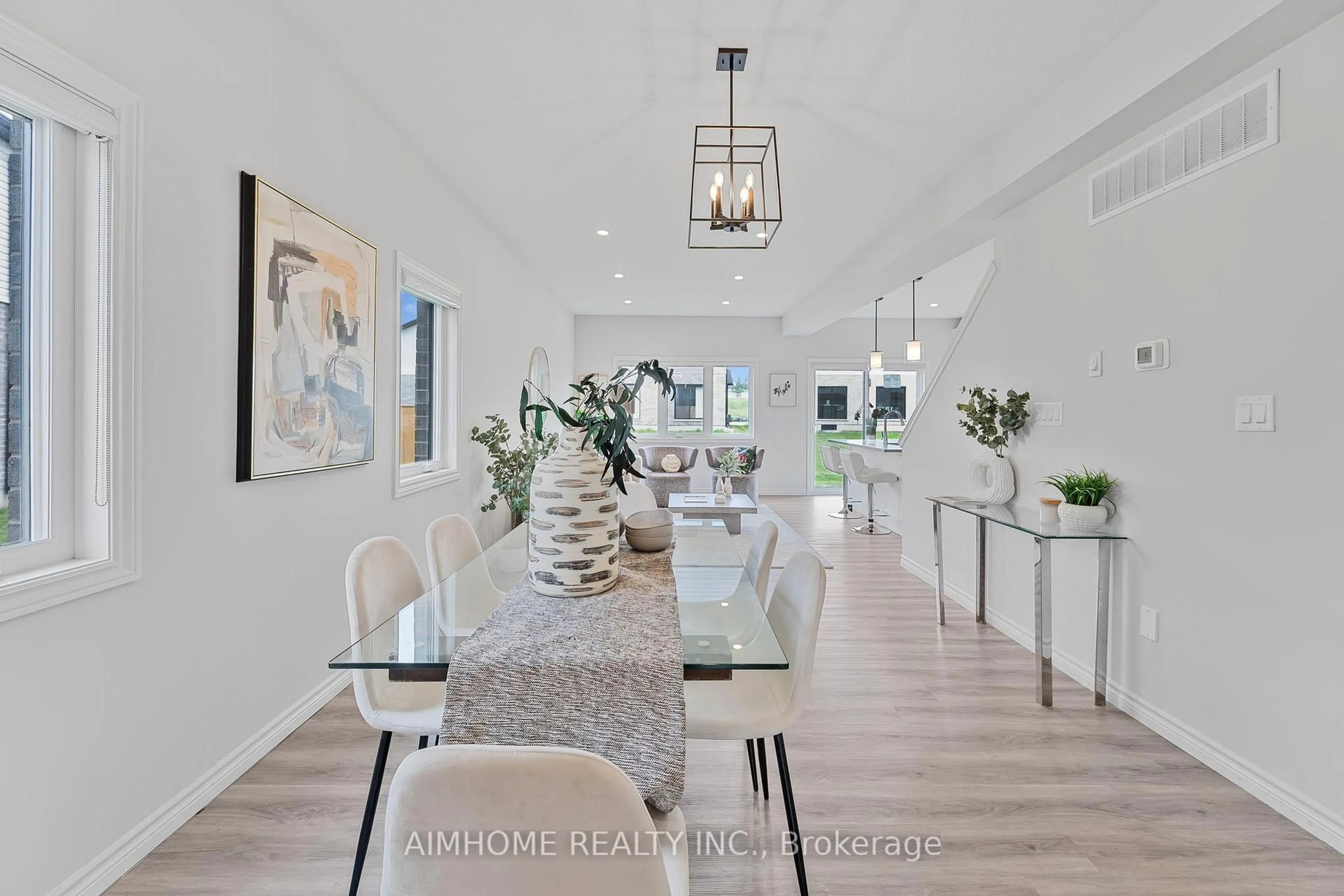 Dining room, ceramic/tile floor for 215 Byers St, London South Ontario N6L 0J2
