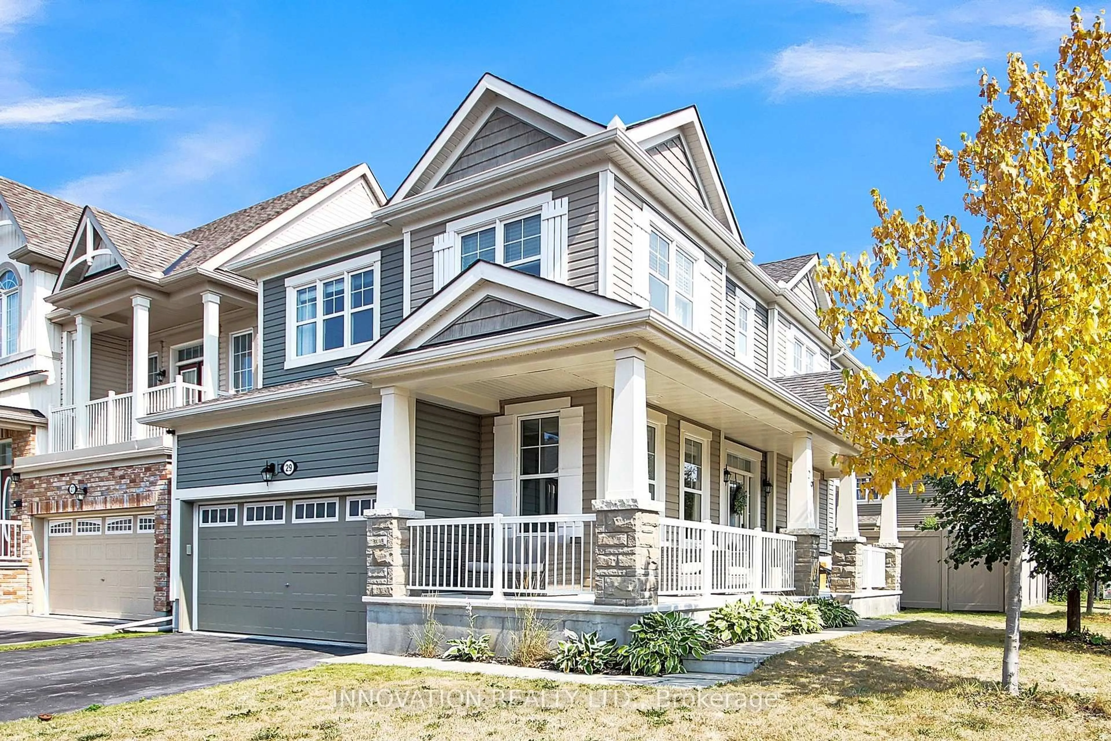 Home with vinyl exterior material, street for 29 Sweetbay Circ, Ottawa Ontario K2S 1B9
