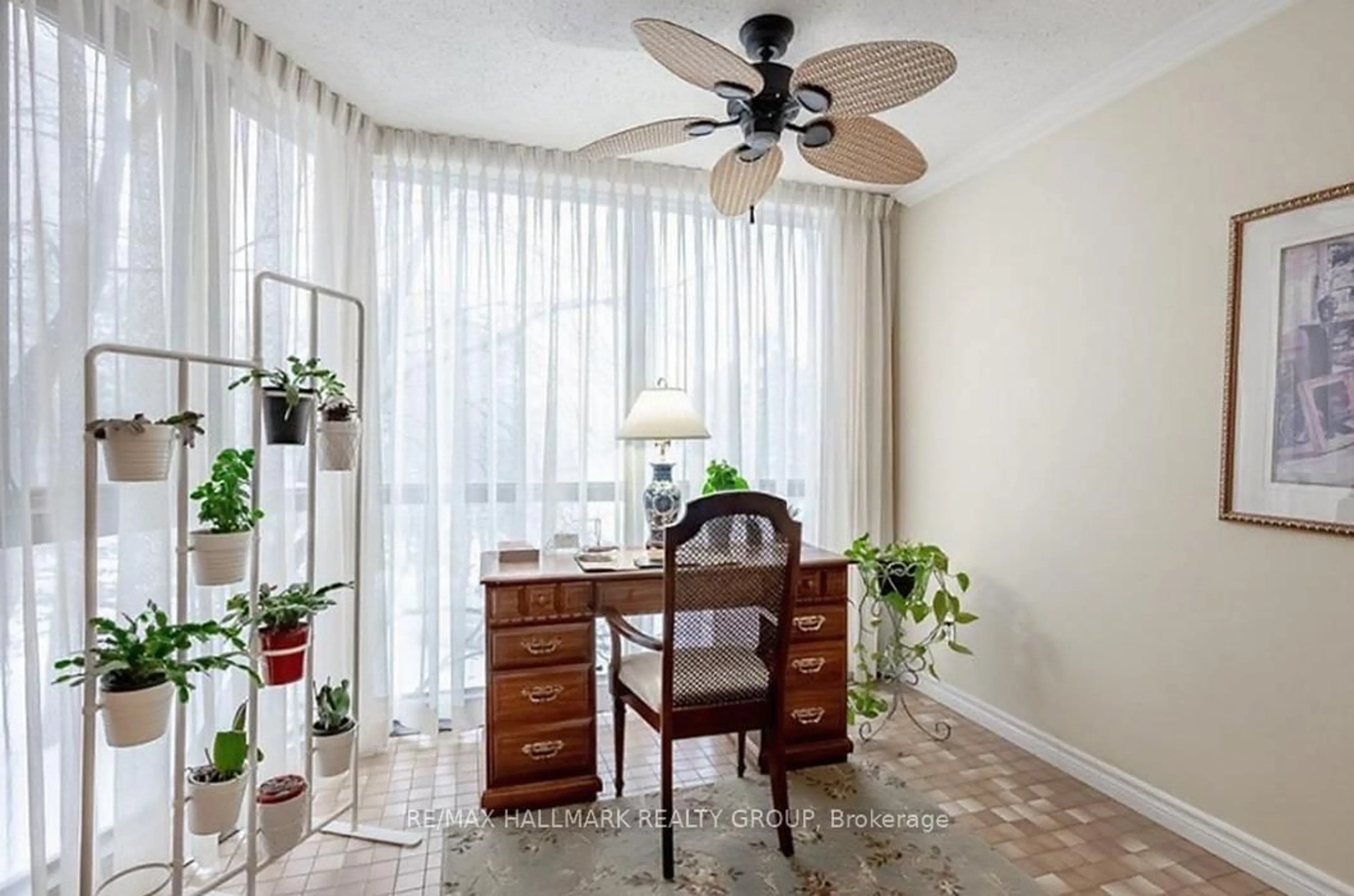 A pic of a room for 2871 Richmond Rd #711, Ottawa Ontario K2B 8M5