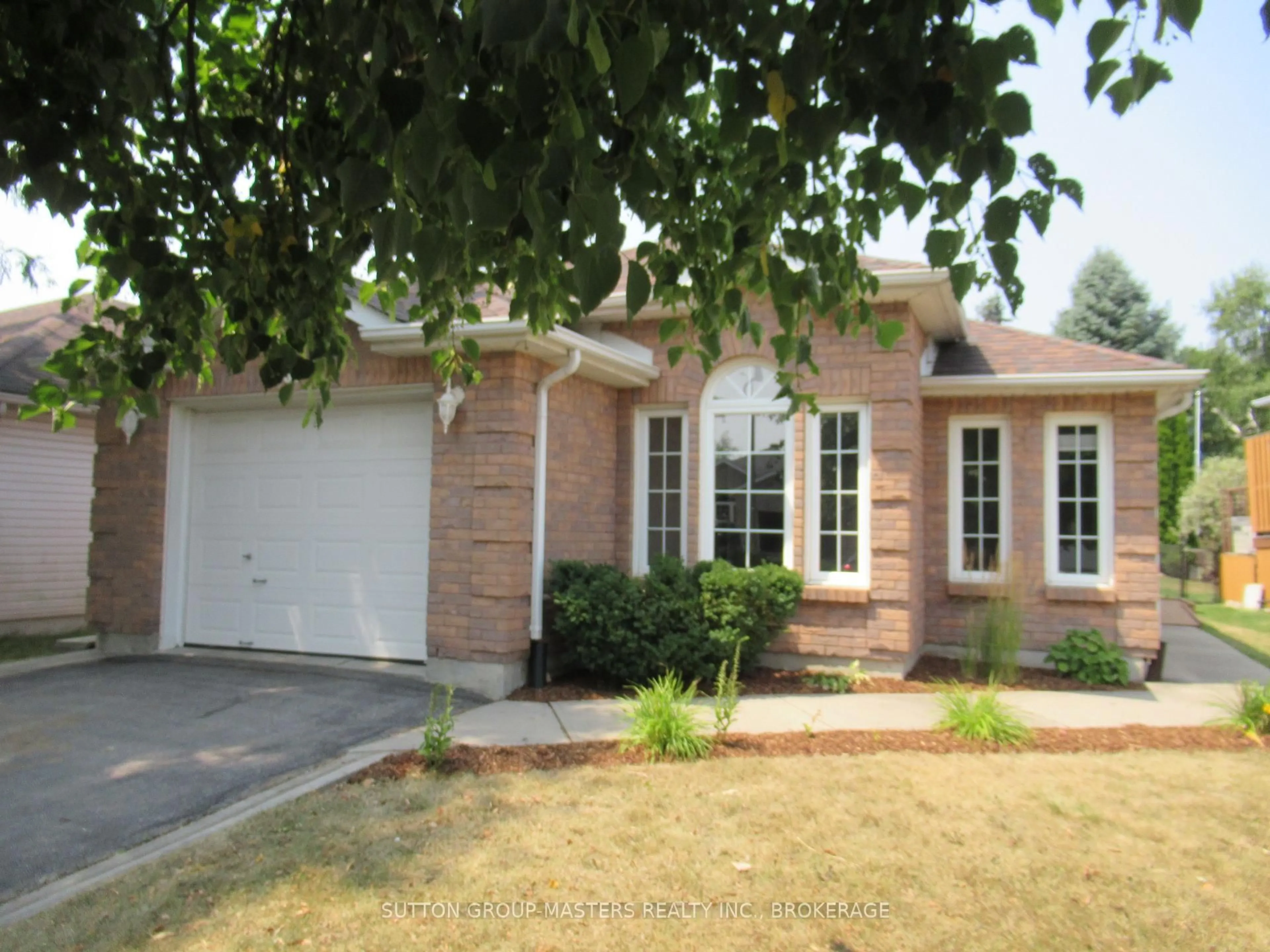Unknown for 388 Dolshire St, Kingston Ontario K7M 9B4