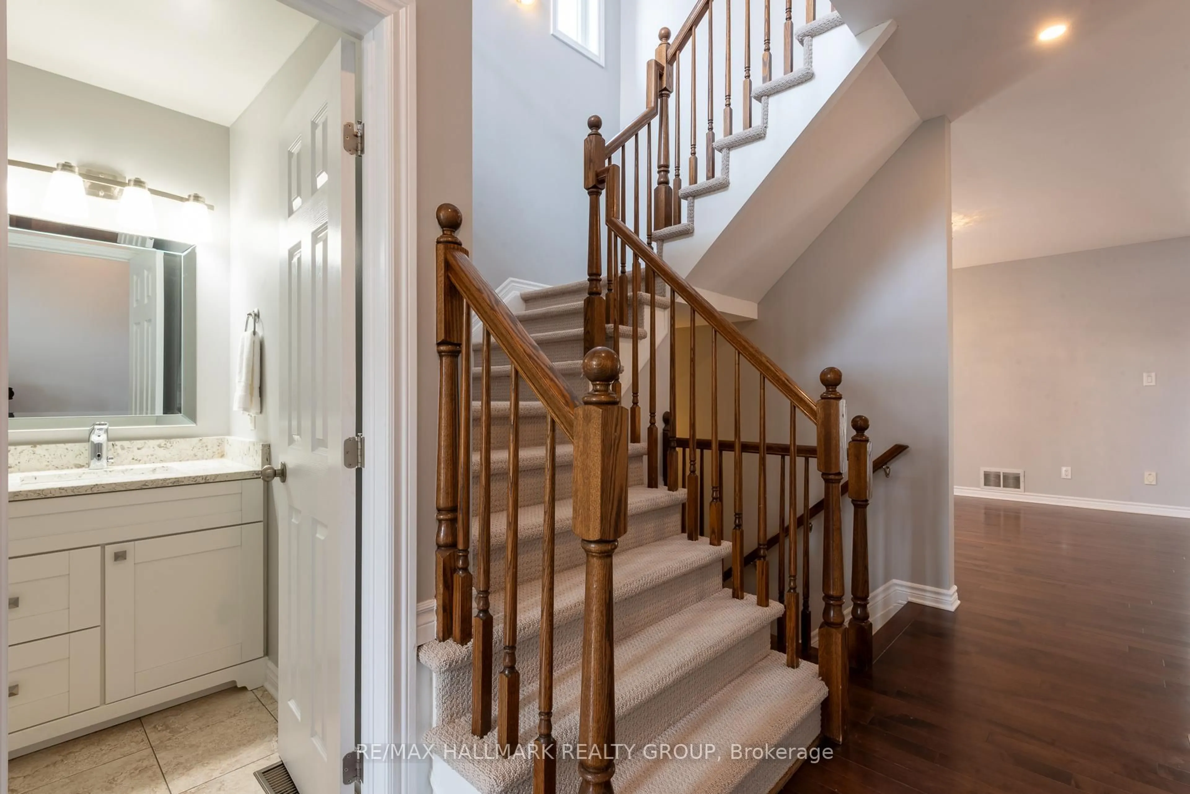 Stairs for 217 Fountainhead Dr, Ottawa Ontario K1W 0C2