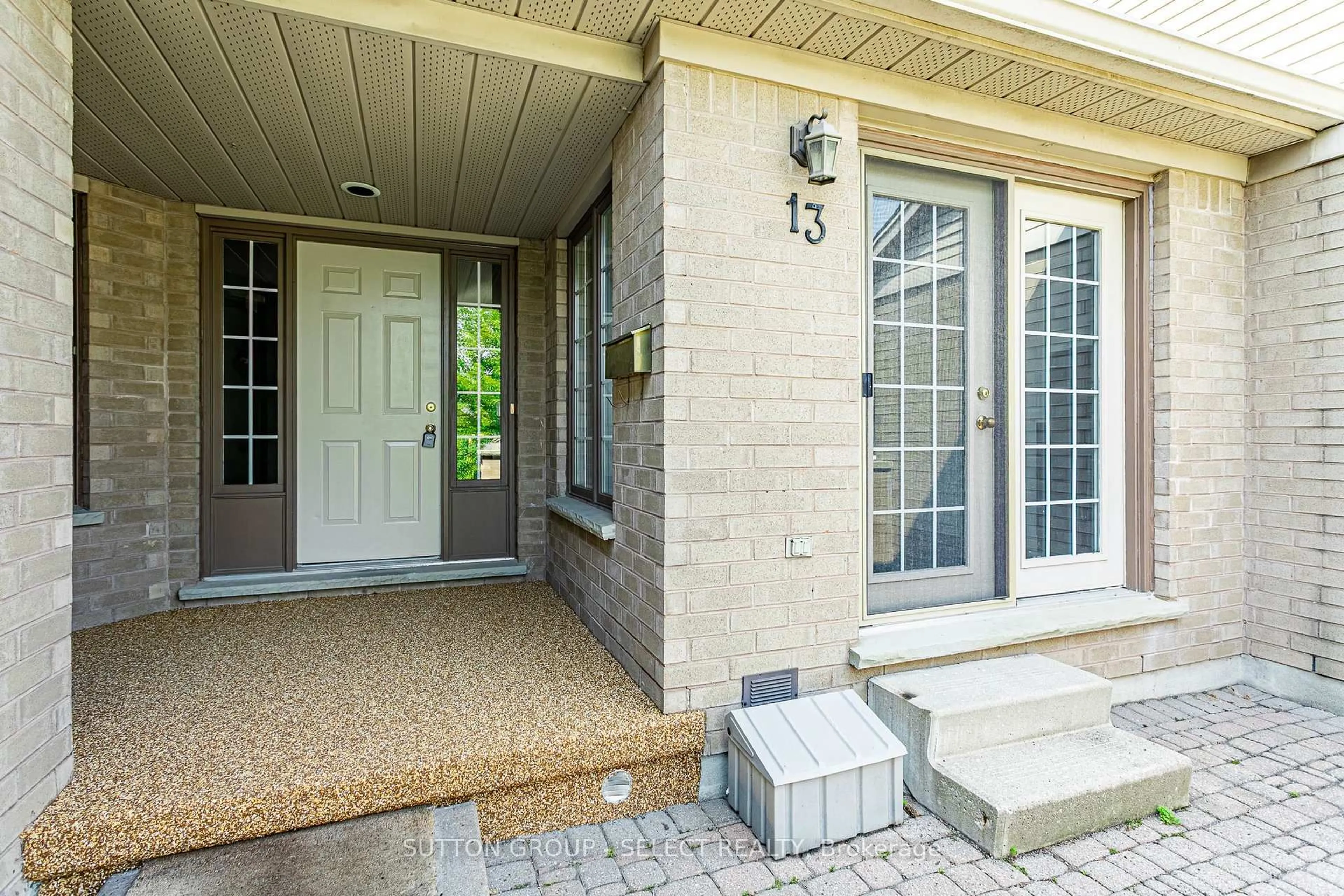 Unknown for 627 WHARNCLIFFE Rd #13, London South Ontario N6J 2N7