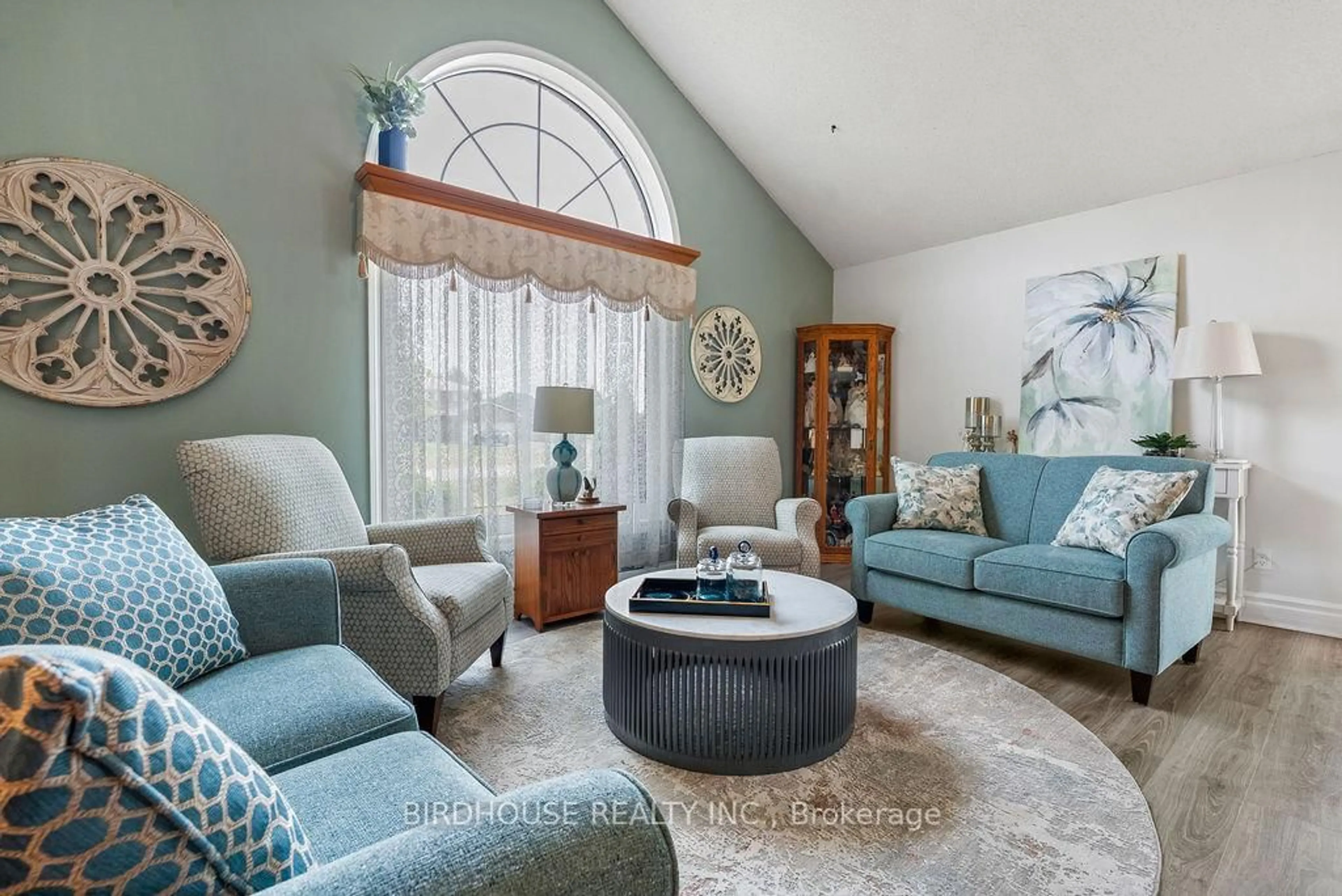Living room with furniture, unknown for 20 Doble Dr, Kawartha Lakes Ontario K0M 2M0