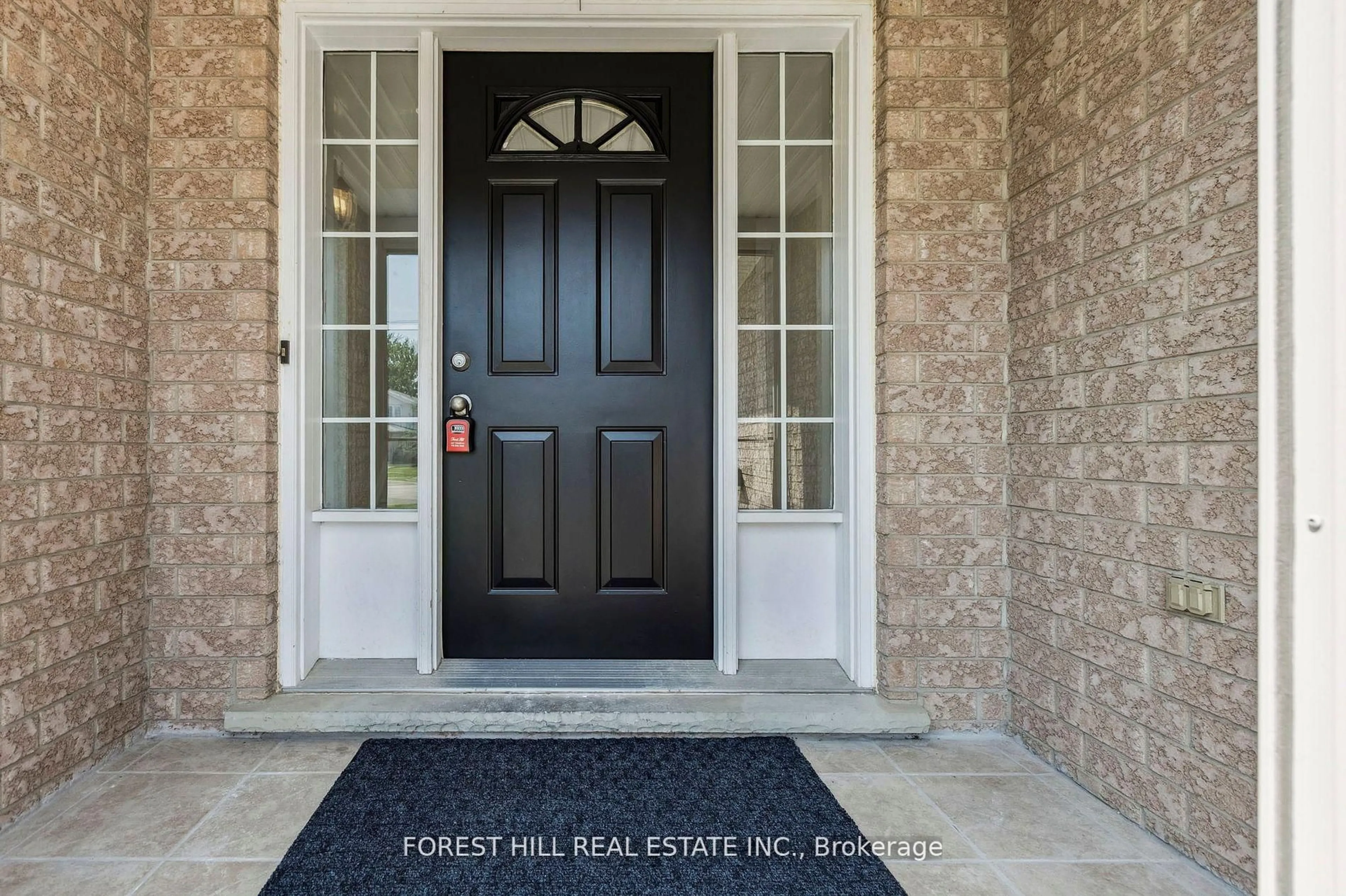 Indoor entryway for 683 Willow Rd, Guelph Ontario N1H 8K2