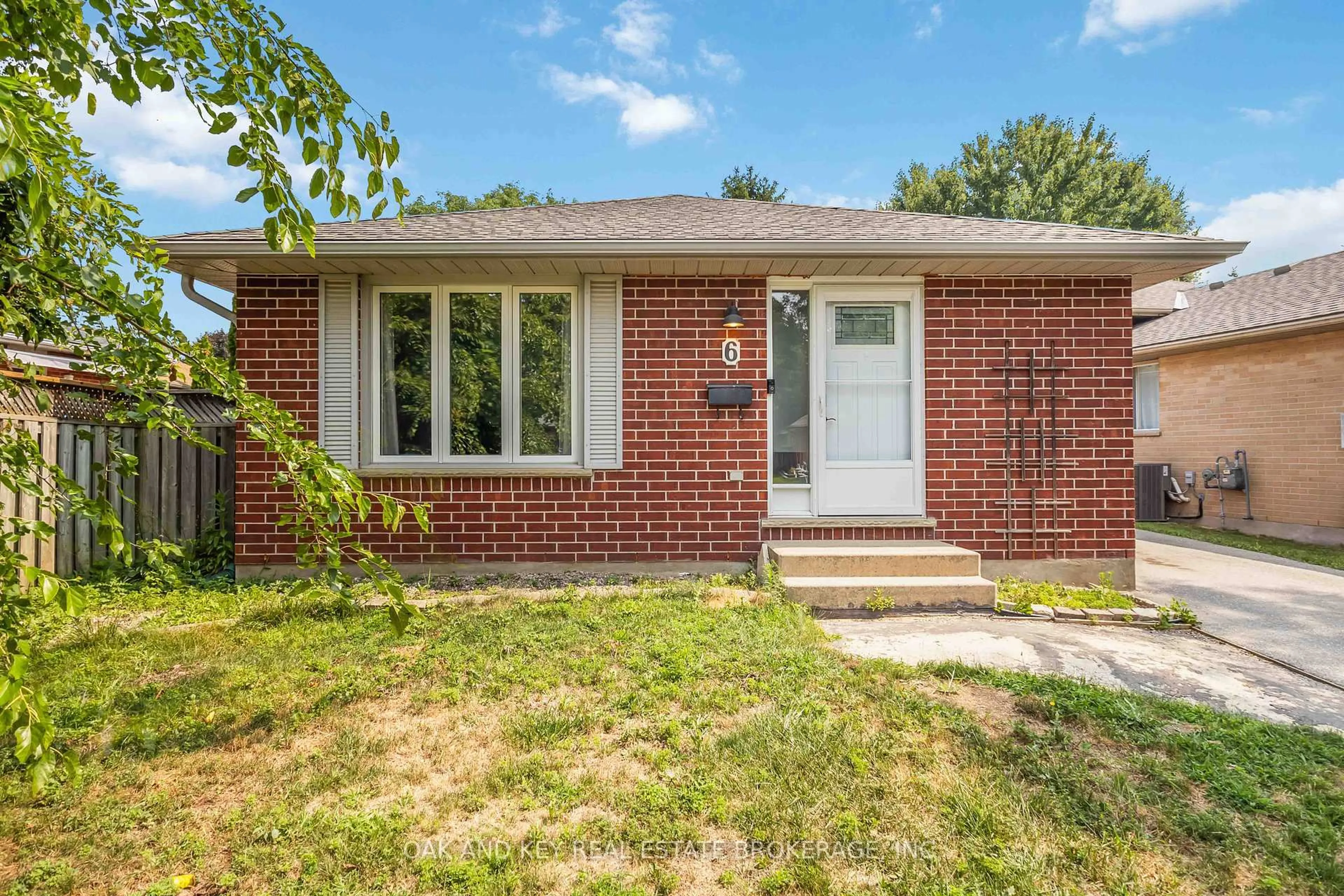 Home with brick exterior material, street for 6 WEYMOUTH Dr, London East Ontario N5V 4E7