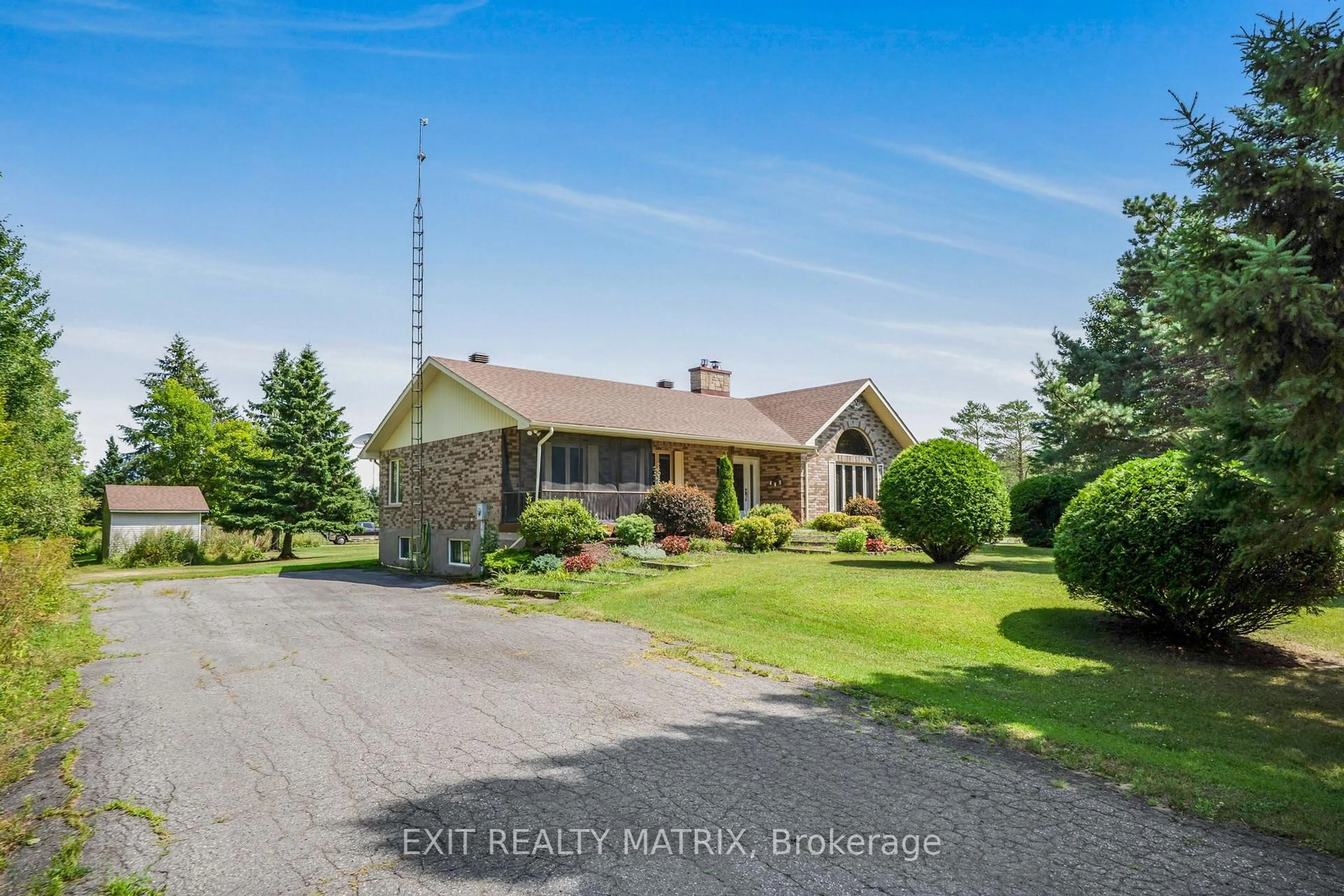A pic from outside/outdoor area/front of a property/back of a property/a pic from drone, water/lake/river/ocean view for 3245 Pattee Rd, East Hawkesbury Ontario K6A 2R2
