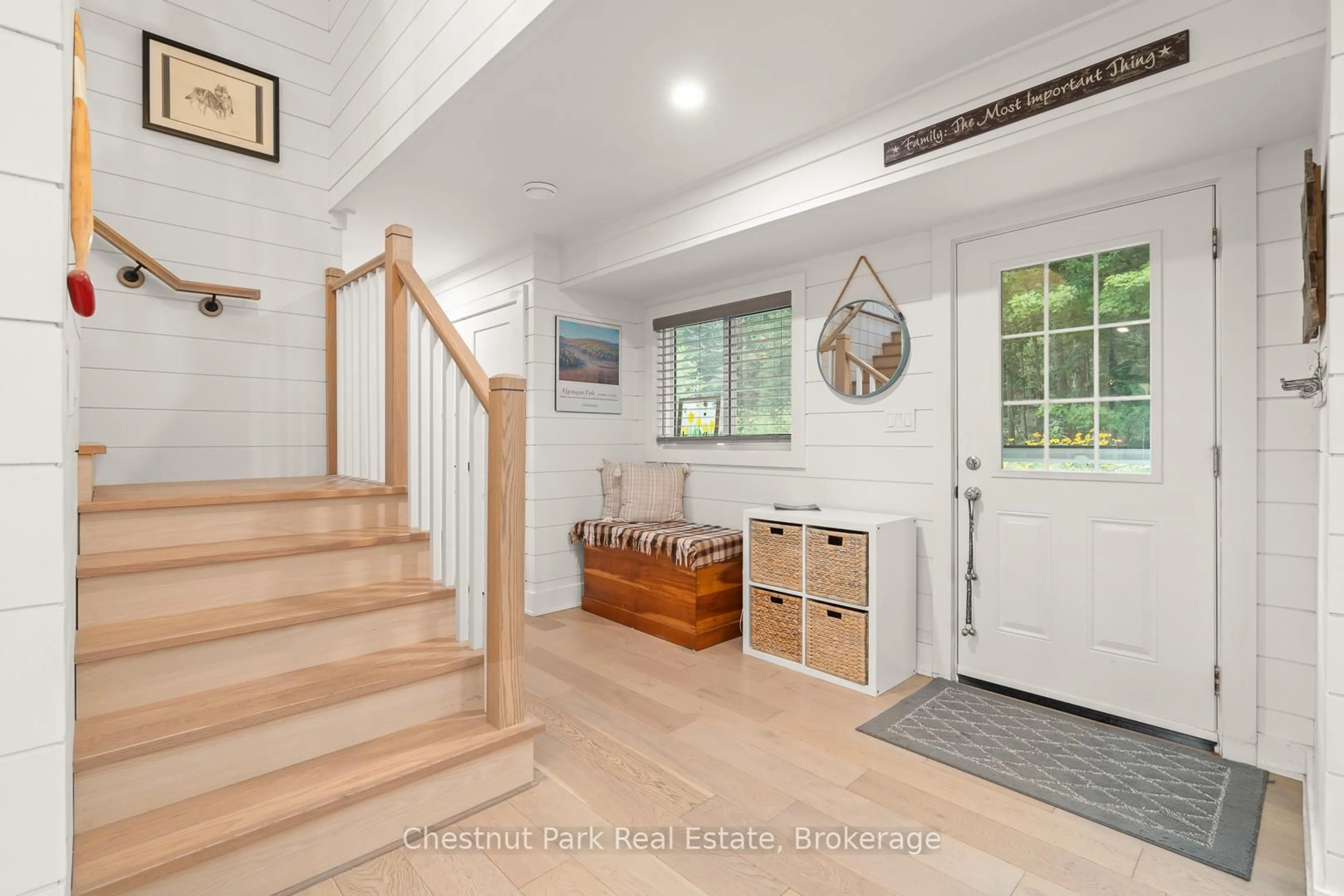 Indoor entryway for 1030 Brooks Lake Rd, Lake of Bays Ontario P1H 2J6