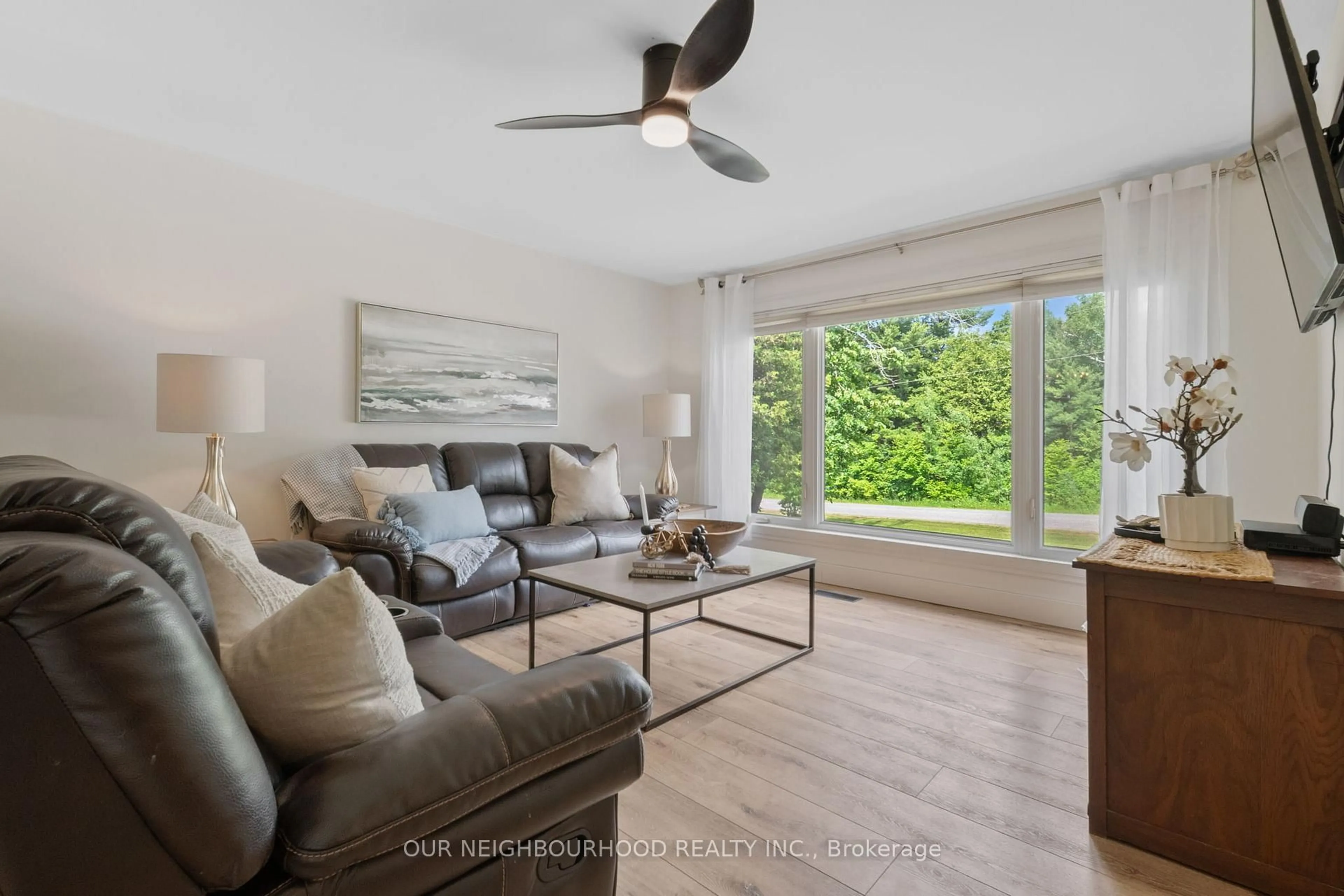 Living room with furniture, unknown for 52 Summer Lane, Trent Hills Ontario K0K 3K0