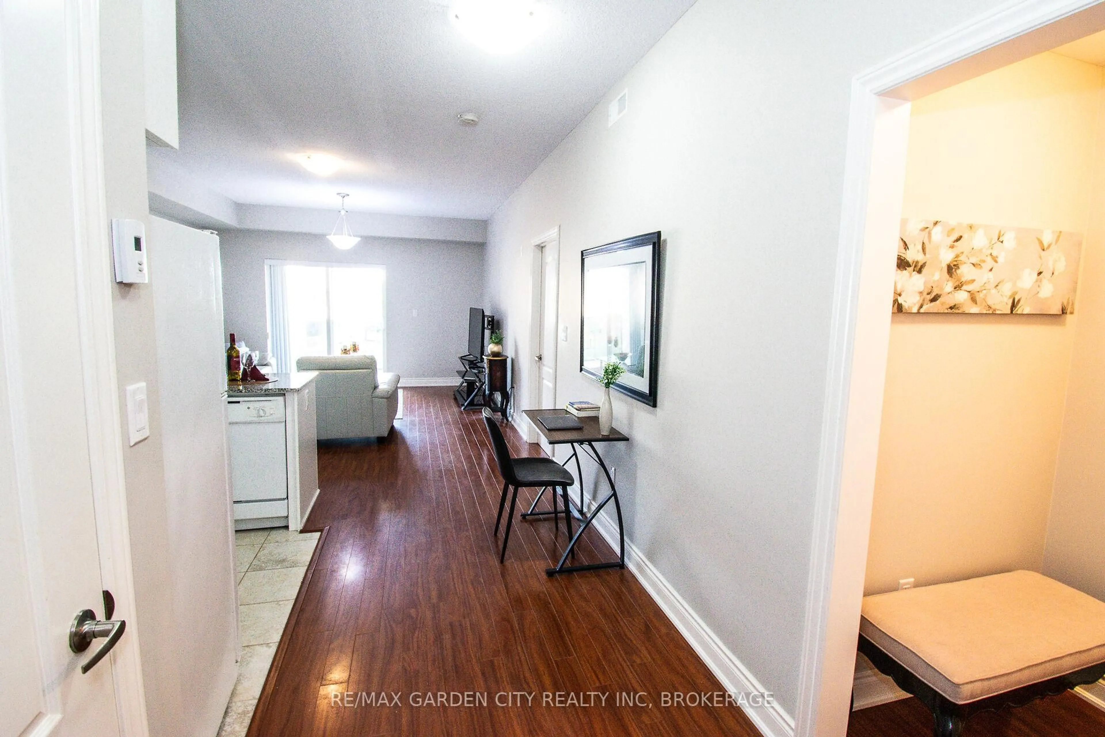 Unknown for 8111 Forest Glen Dr #320, Niagara Falls Ontario L2H 2Y7