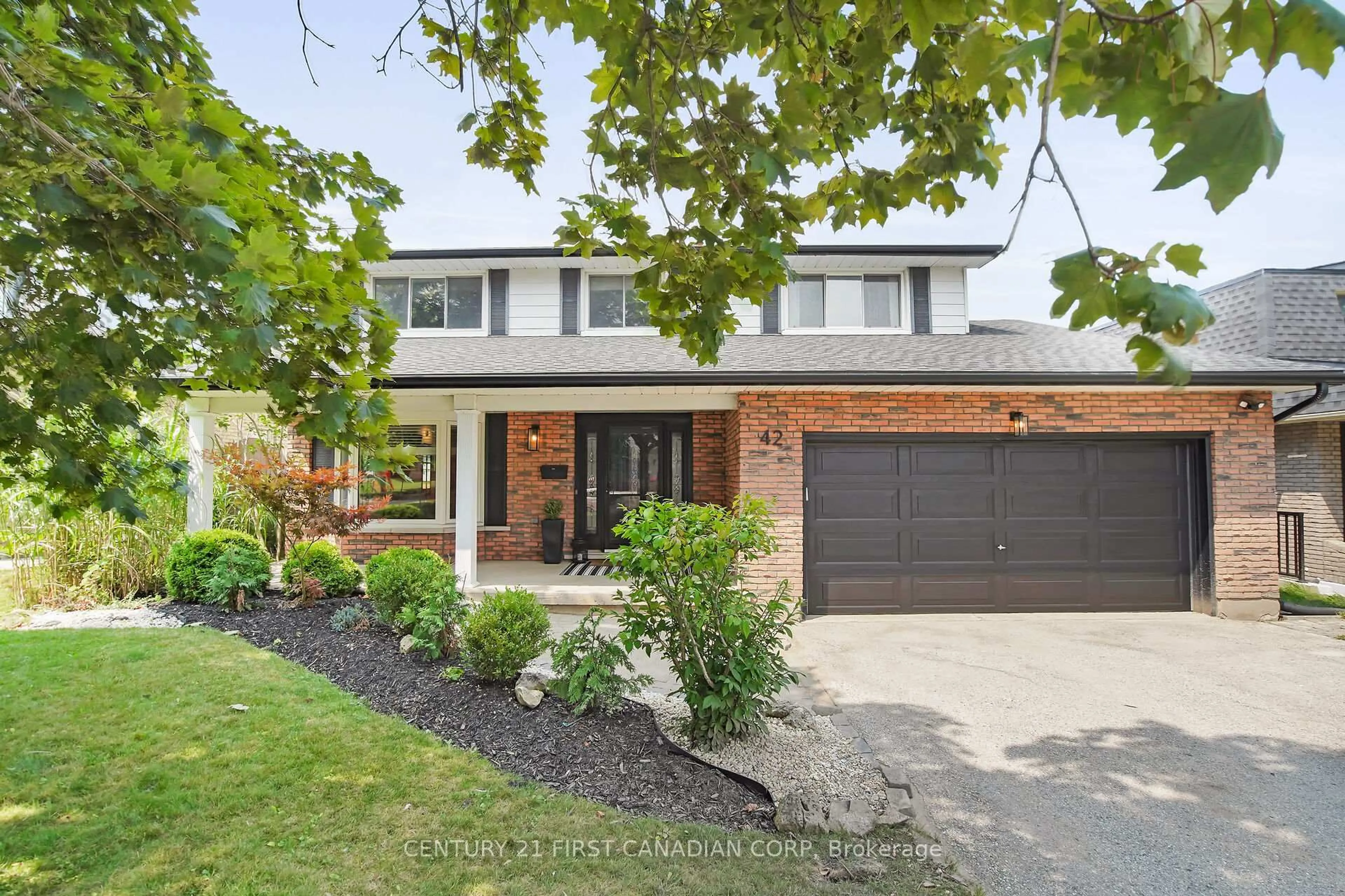 Home with brick exterior material, street for 42 Pinegrove Cres, London South Ontario N6J 3Y9