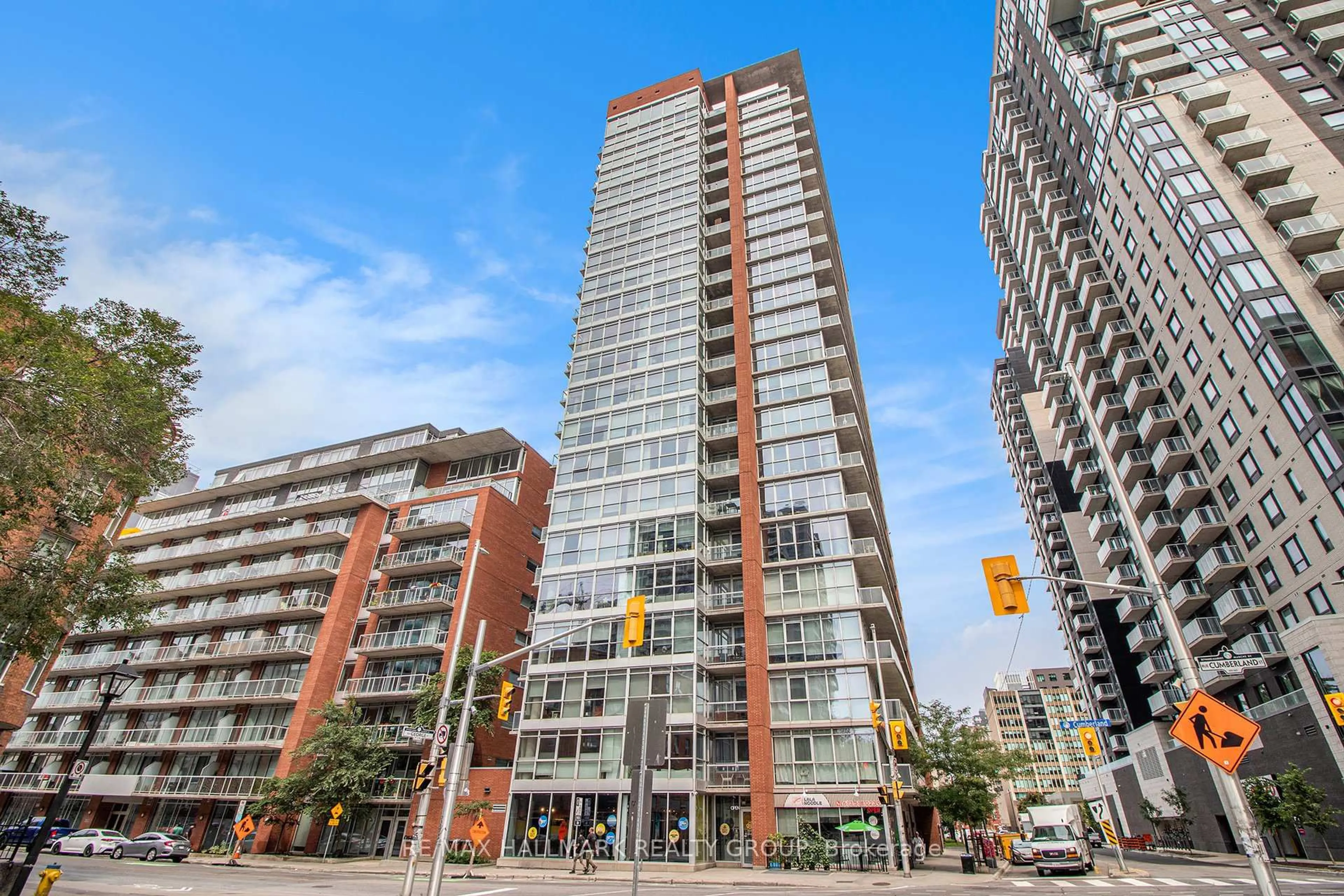 Patio, unknown for 179 George St #405, Ottawa Ontario K1N 1J8