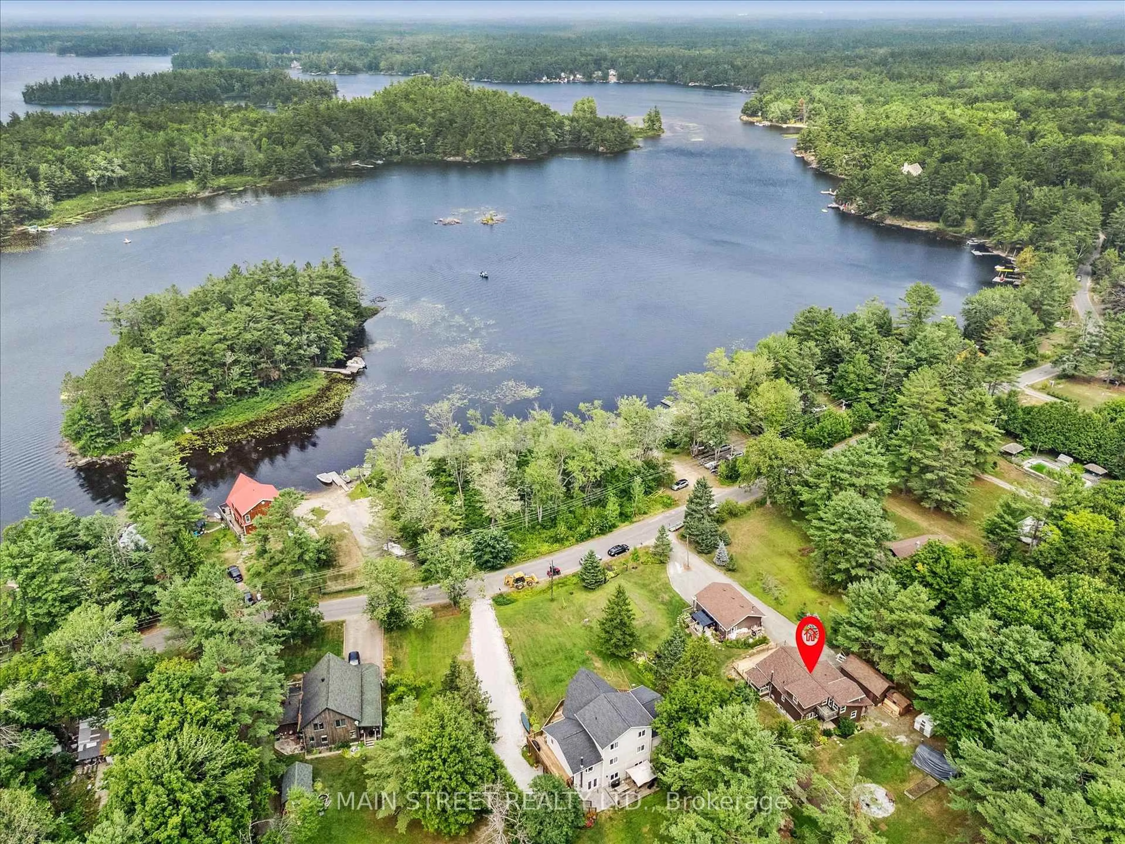 A pic from outside/outdoor area/front of a property/back of a property/a pic from drone, water/lake/river/ocean view for 1183 South Morrison Lake Rd, Gravenhurst Ontario P0E 1G0