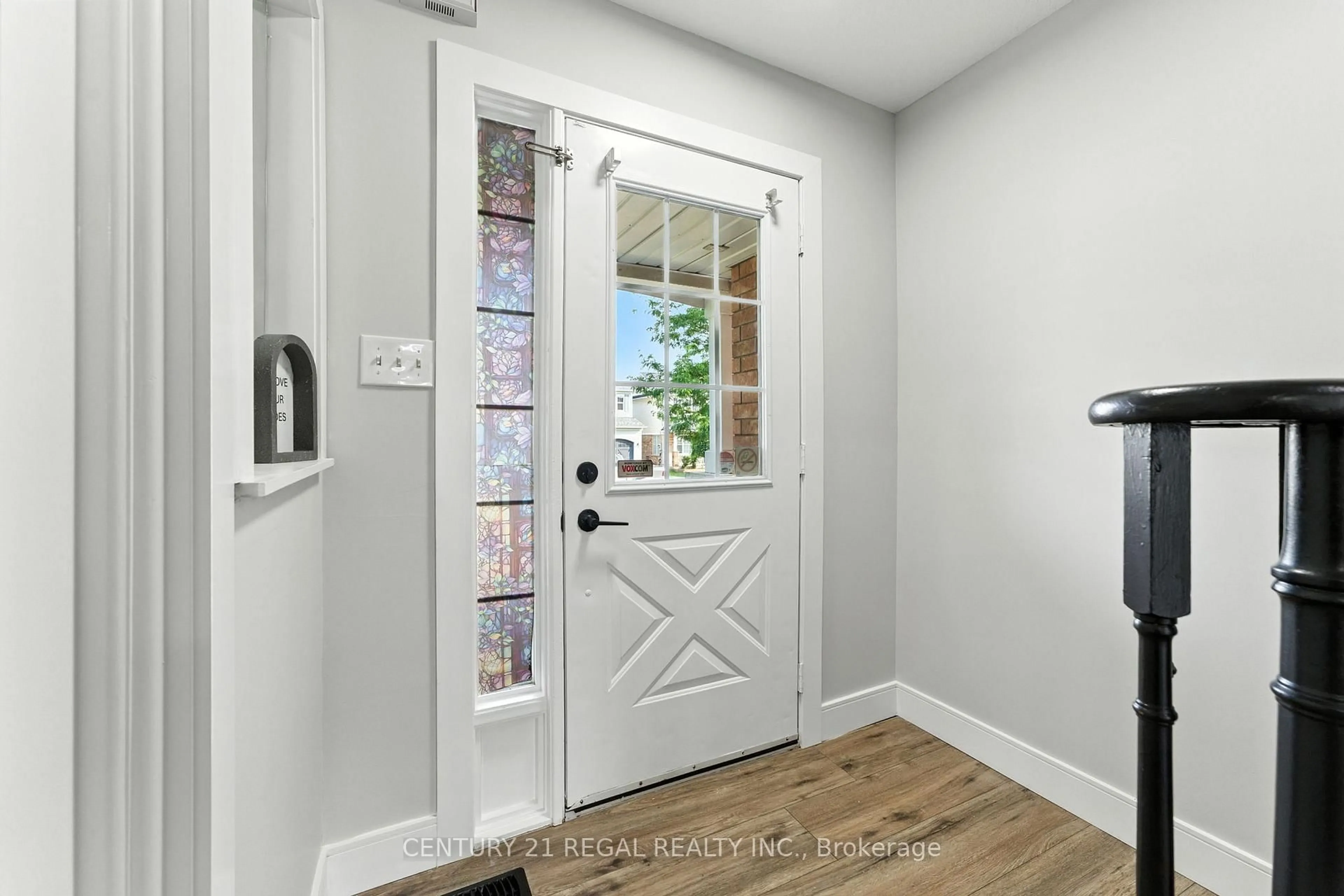 Indoor entryway for 97 Osborn Ave, Brant Ontario N3T 6R3