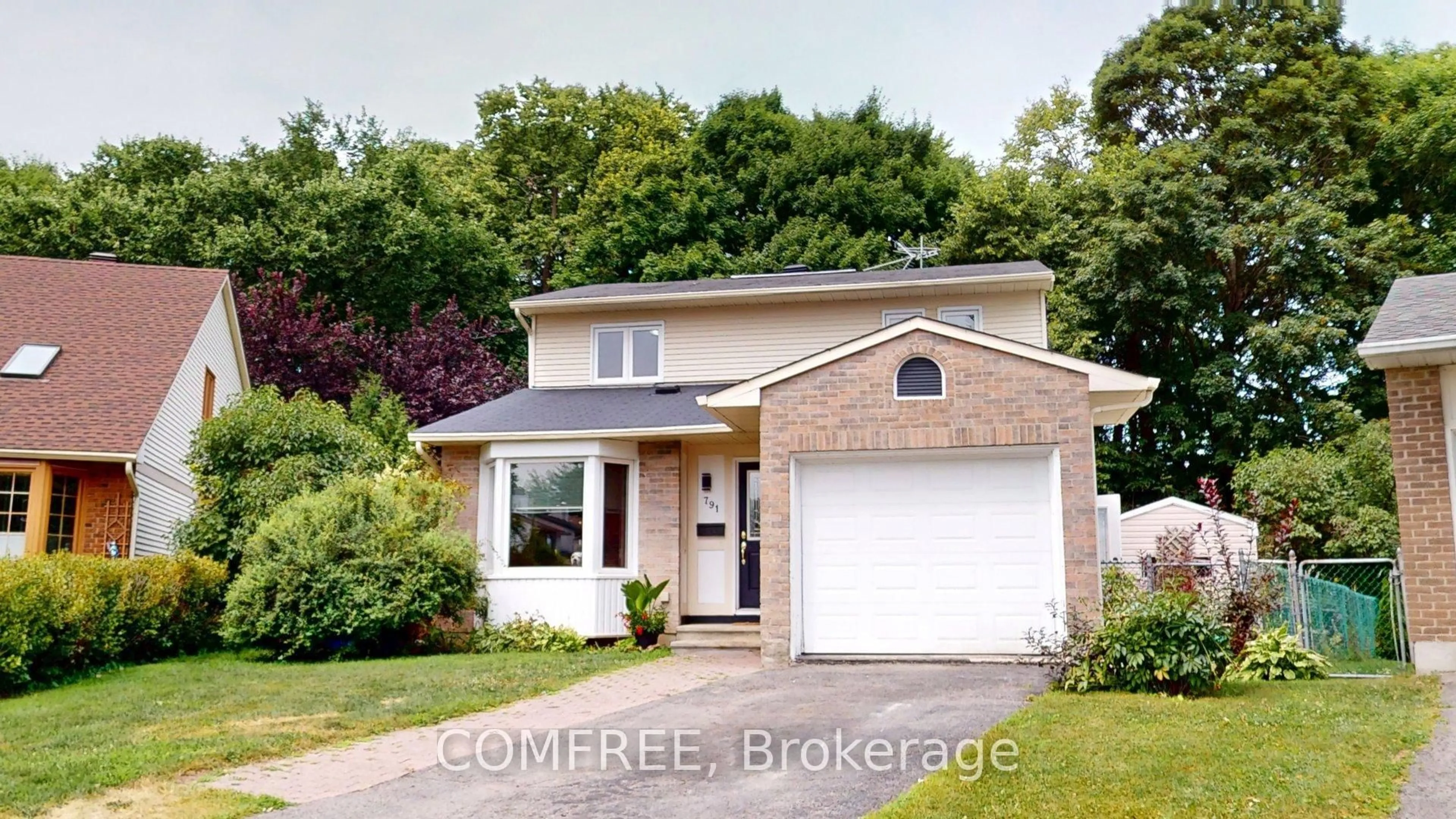 Home with brick exterior material, street for 791 Gadwell Crt, Ottawa Ontario K1E 2L1