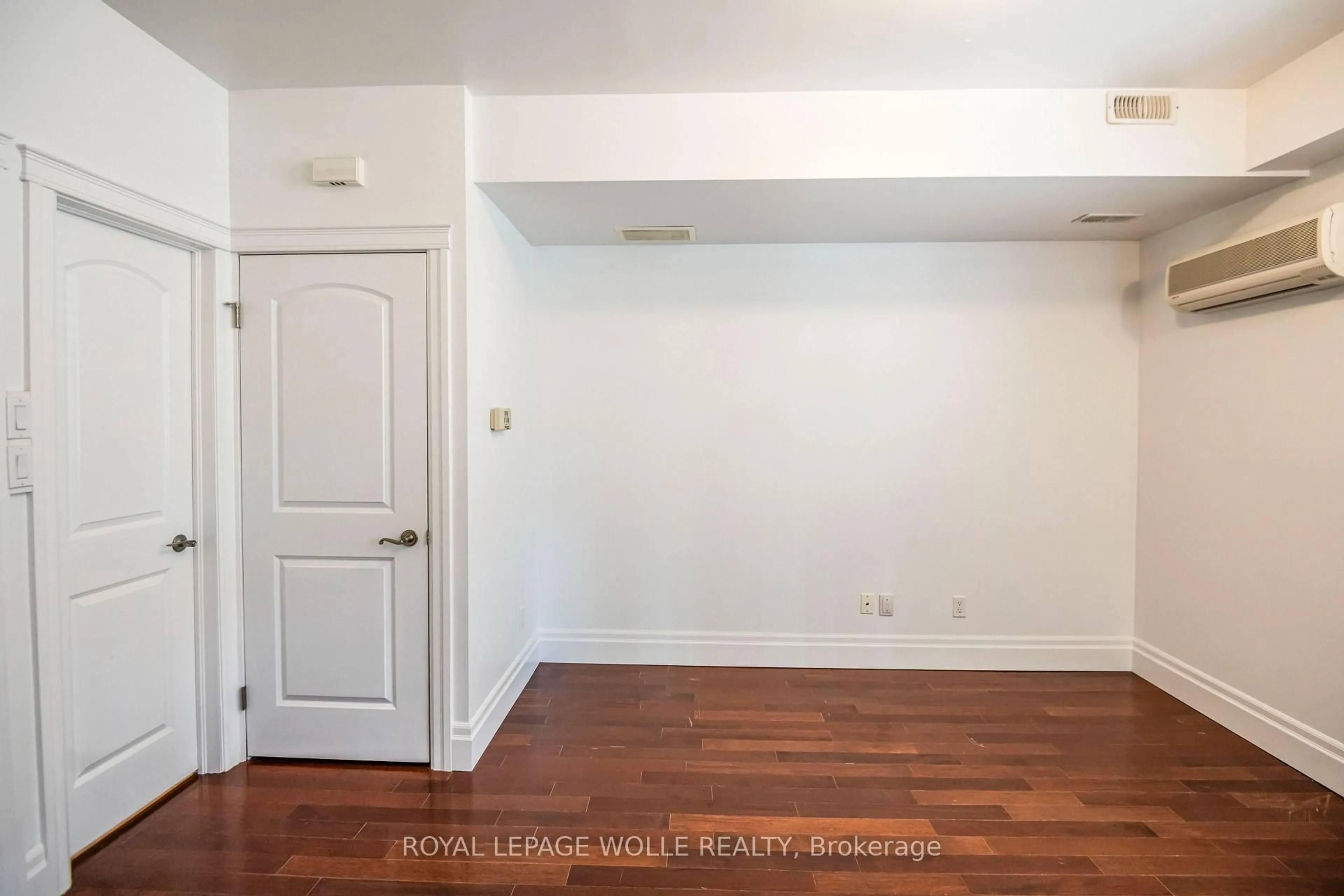 A pic of a room for 555 King St #109, Kitchener Ontario N2G 2L9