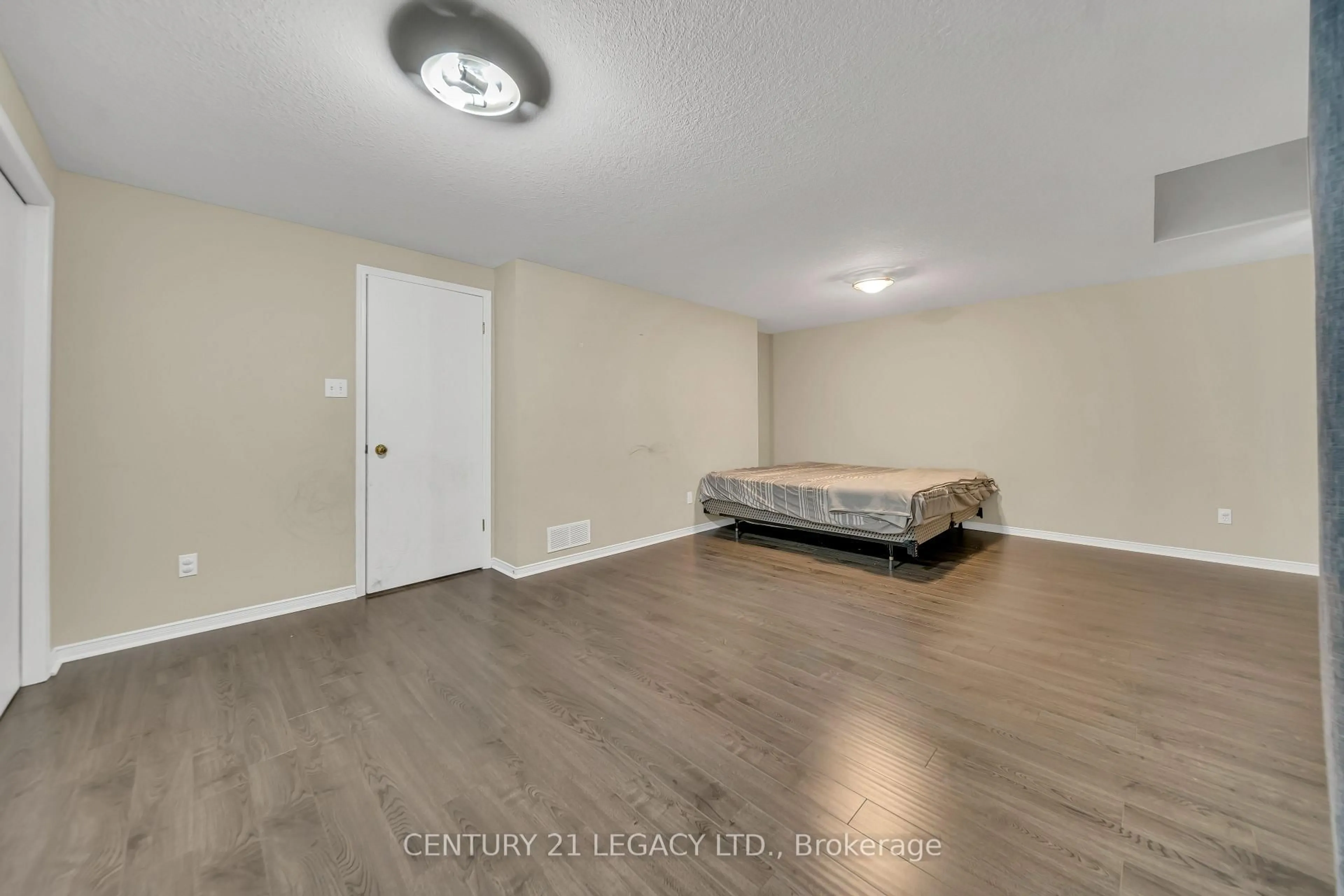 A pic of a room for 217 Cotton Grass St, Kitchener Ontario N2E 4A5