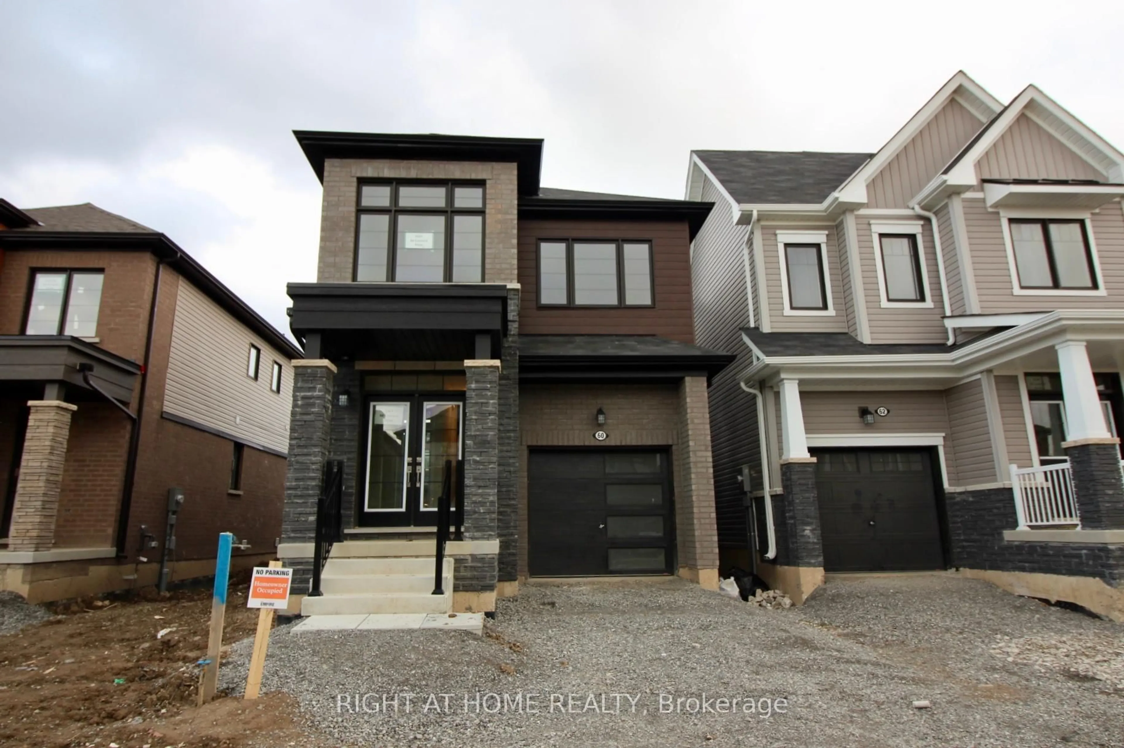 Home with brick exterior material, street for 60 Concord Dr, Thorold Ontario L2V 0K9