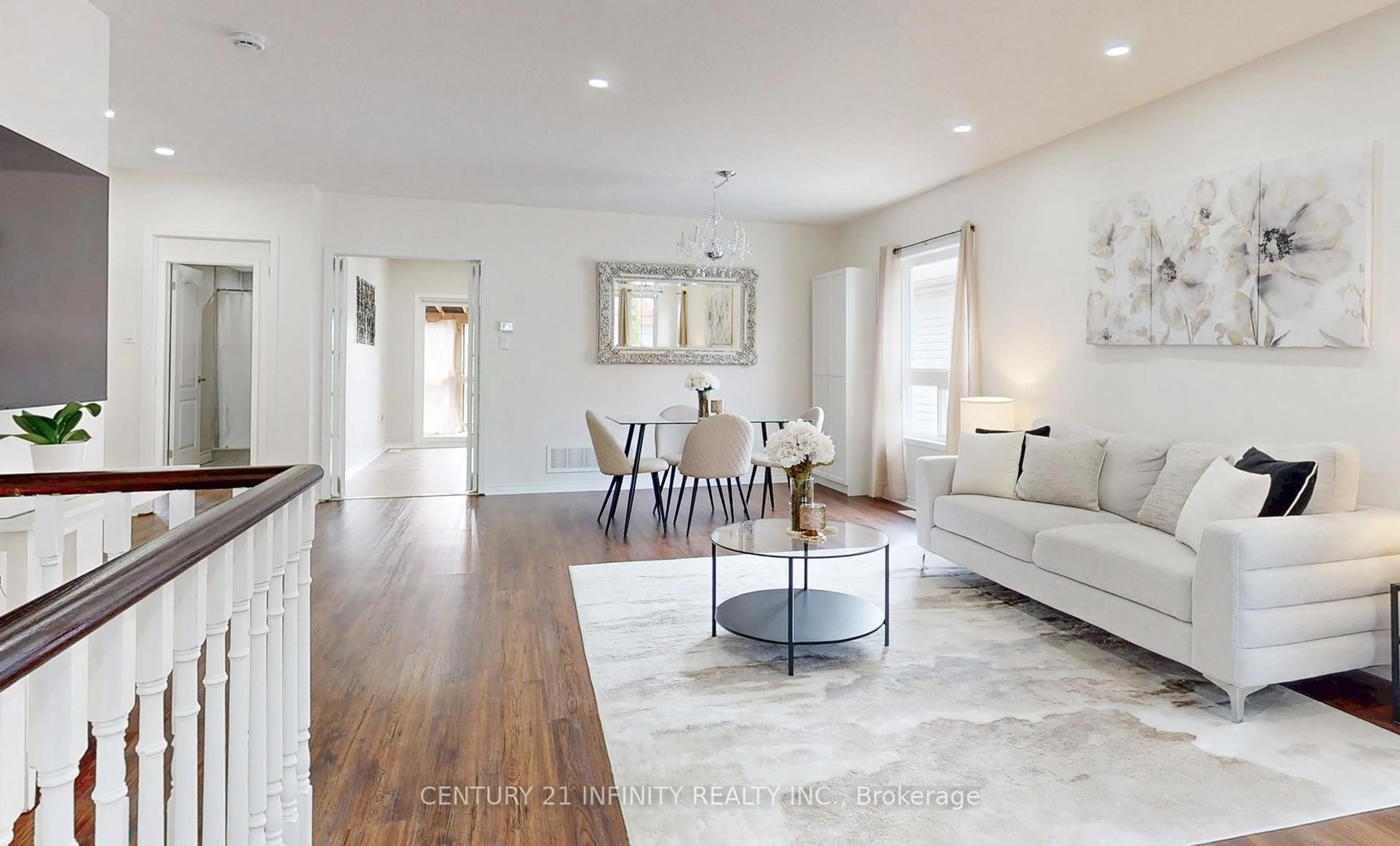 Living room with furniture, unknown for 16 Snell Crt, Port Hope Ontario L1A 0A6