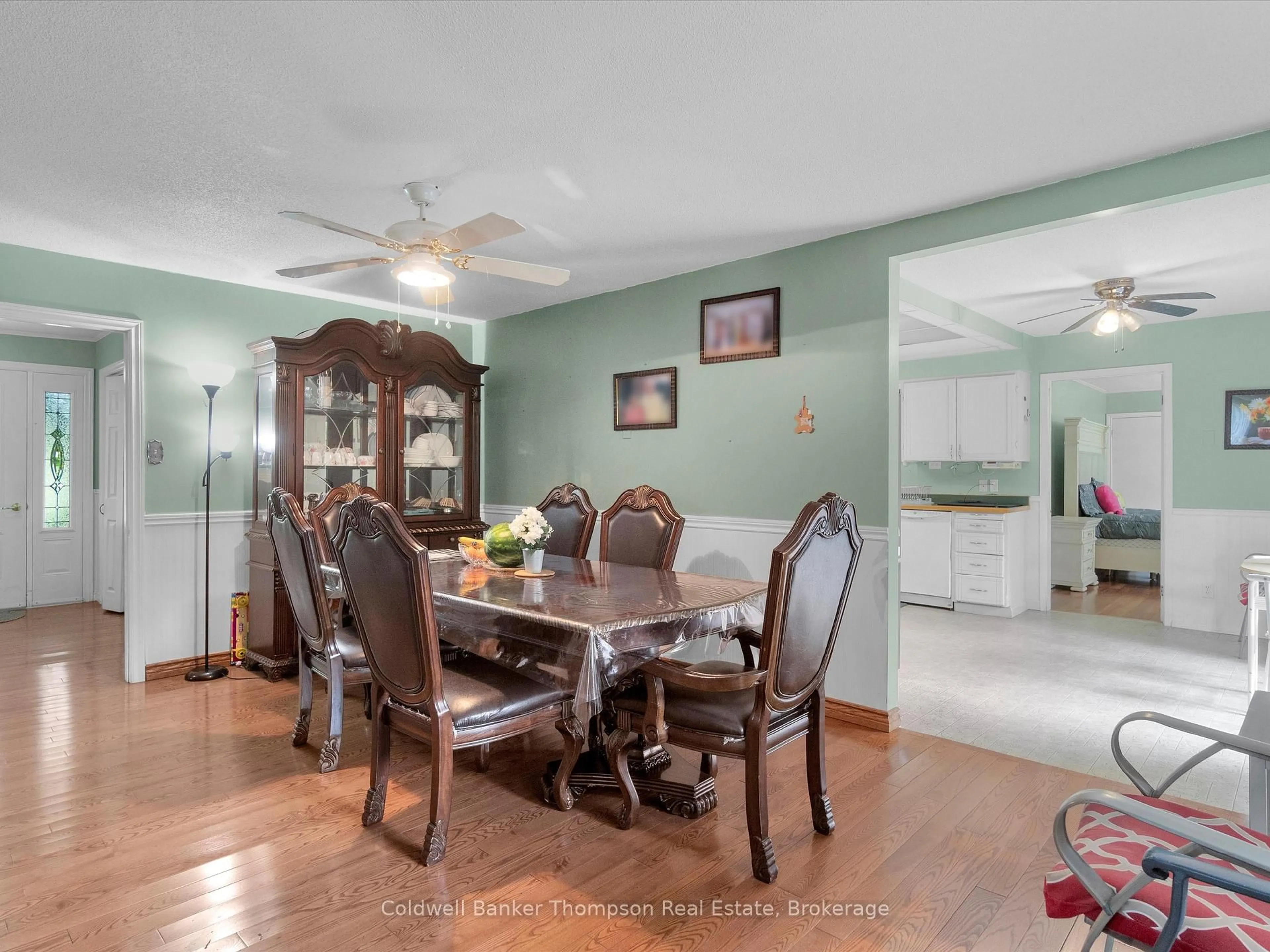 Dining room, unknown for 156 Centre St, Burk's Falls Ontario P0A 1C0