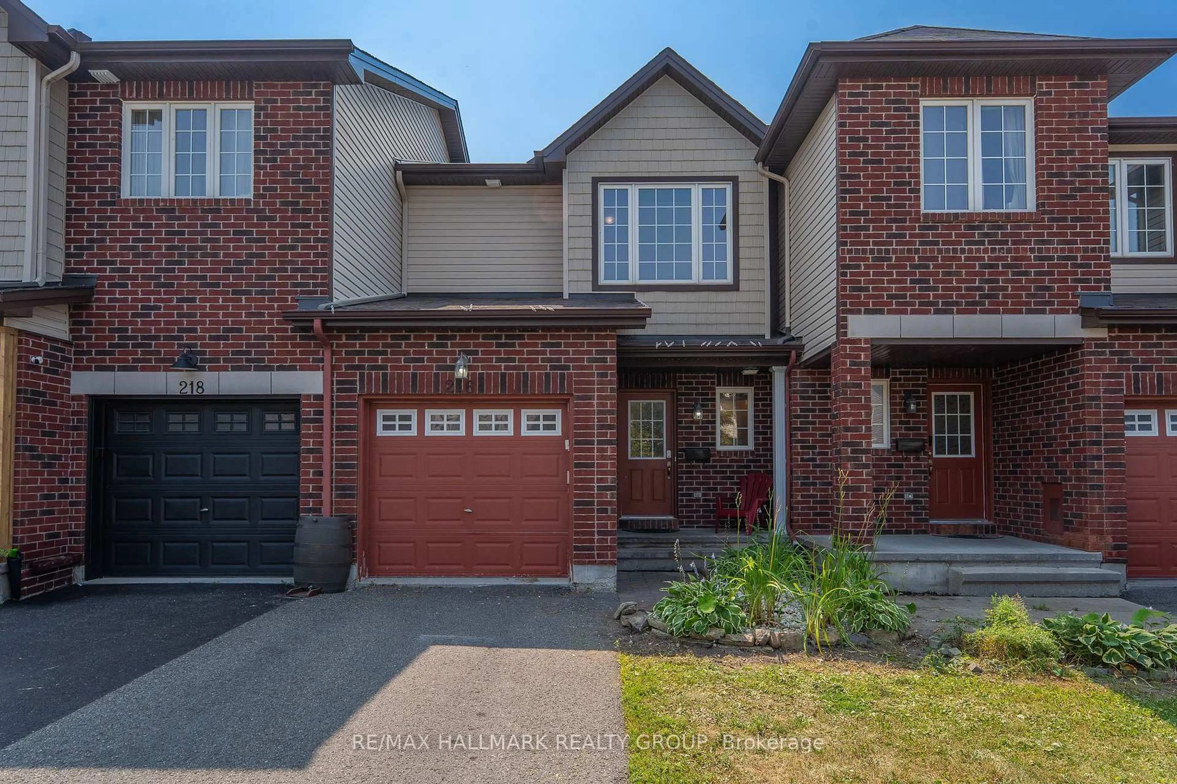 Home with brick exterior material, street for 216 Rolling Meadow Cres, Orleans Ontario K1W 0B1