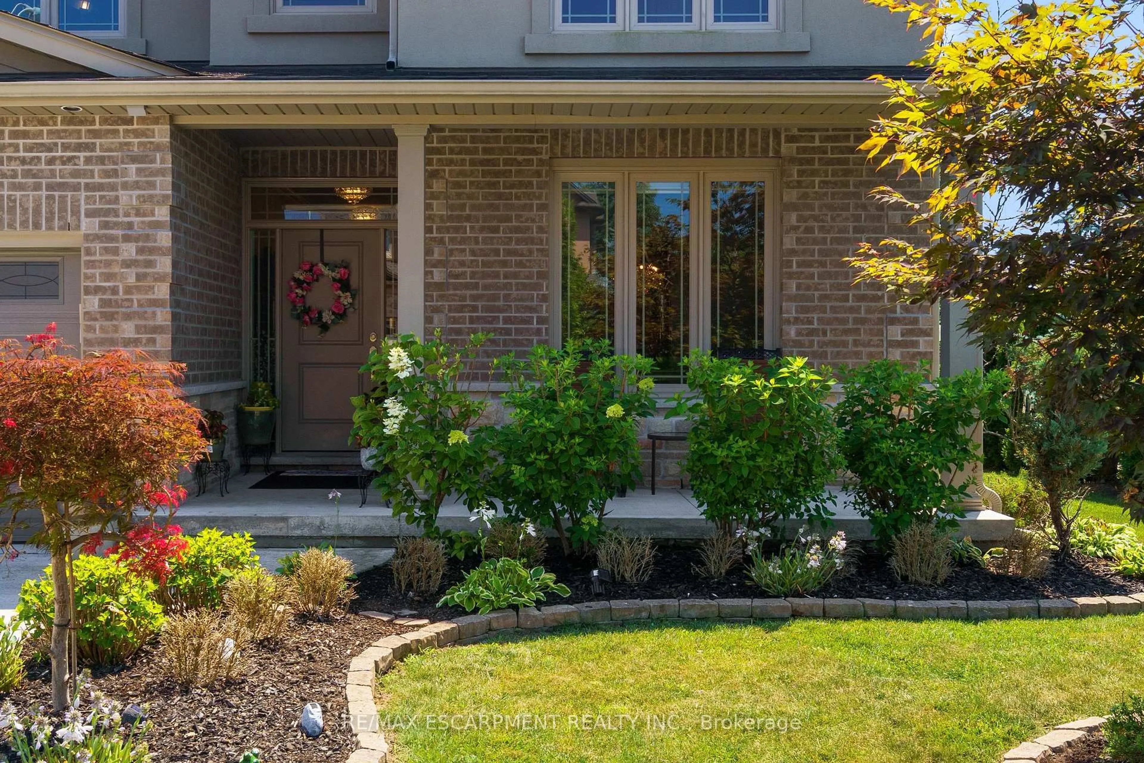 Home with brick exterior material, street for 8952 BLACK FOREST Cres, Niagara Falls Ontario L2H 0M8