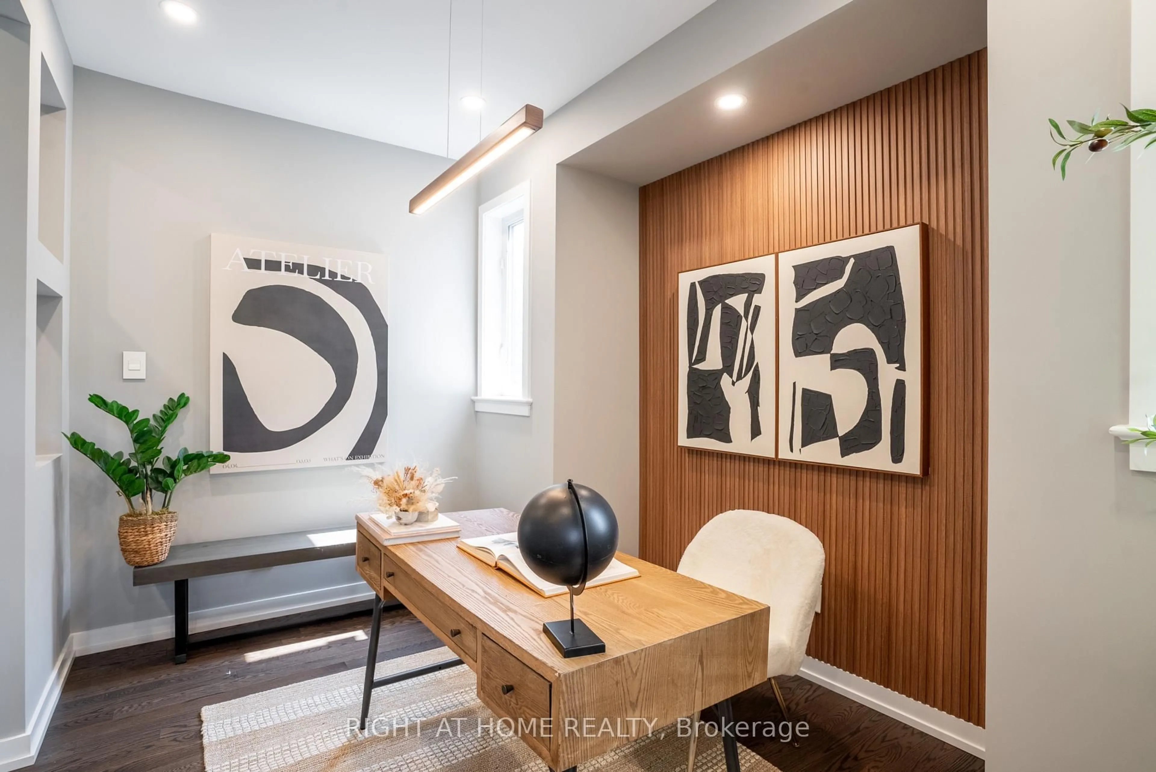 Unknown for 345 Andalusian Cres, Ottawa Ontario K2V 0C3