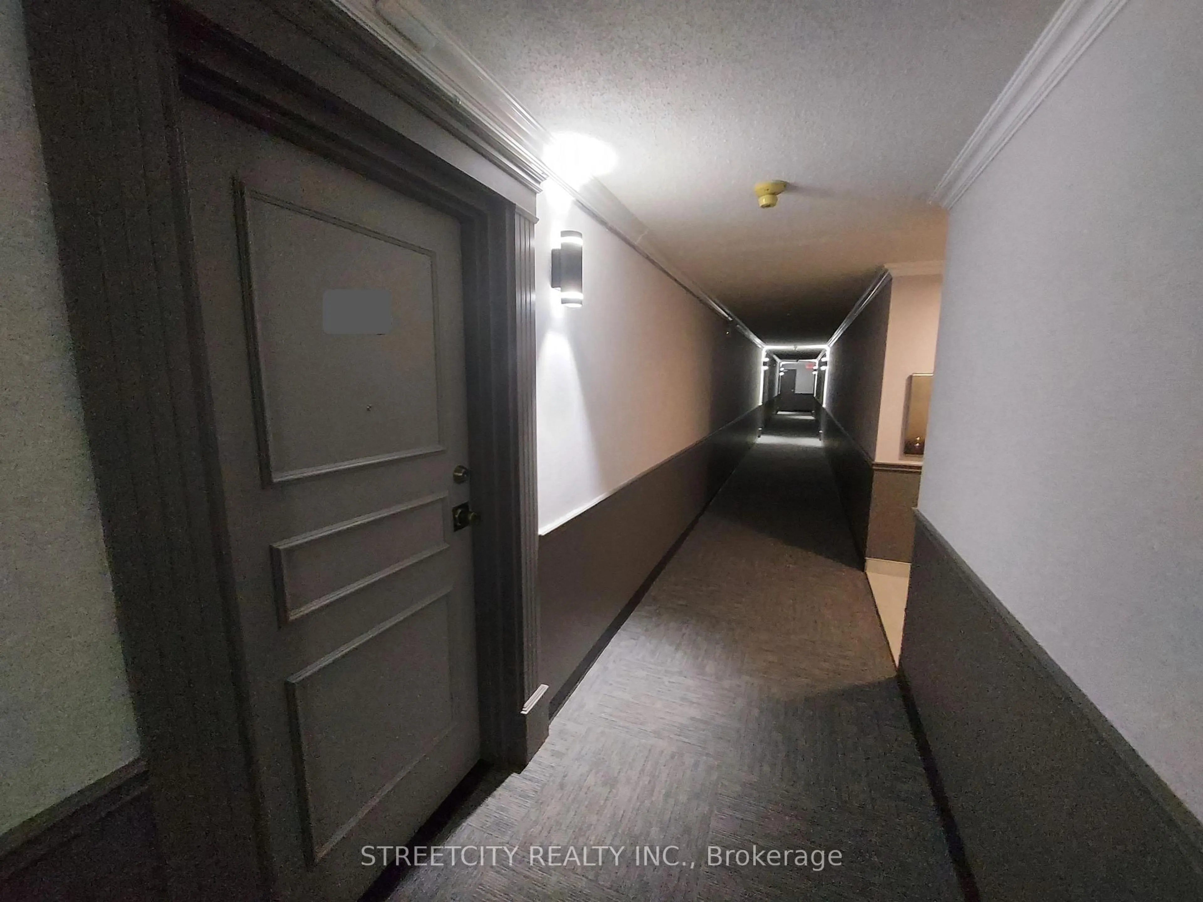 A pic of a room for 440 Central Ave #505, London East Ontario N6B 2E5