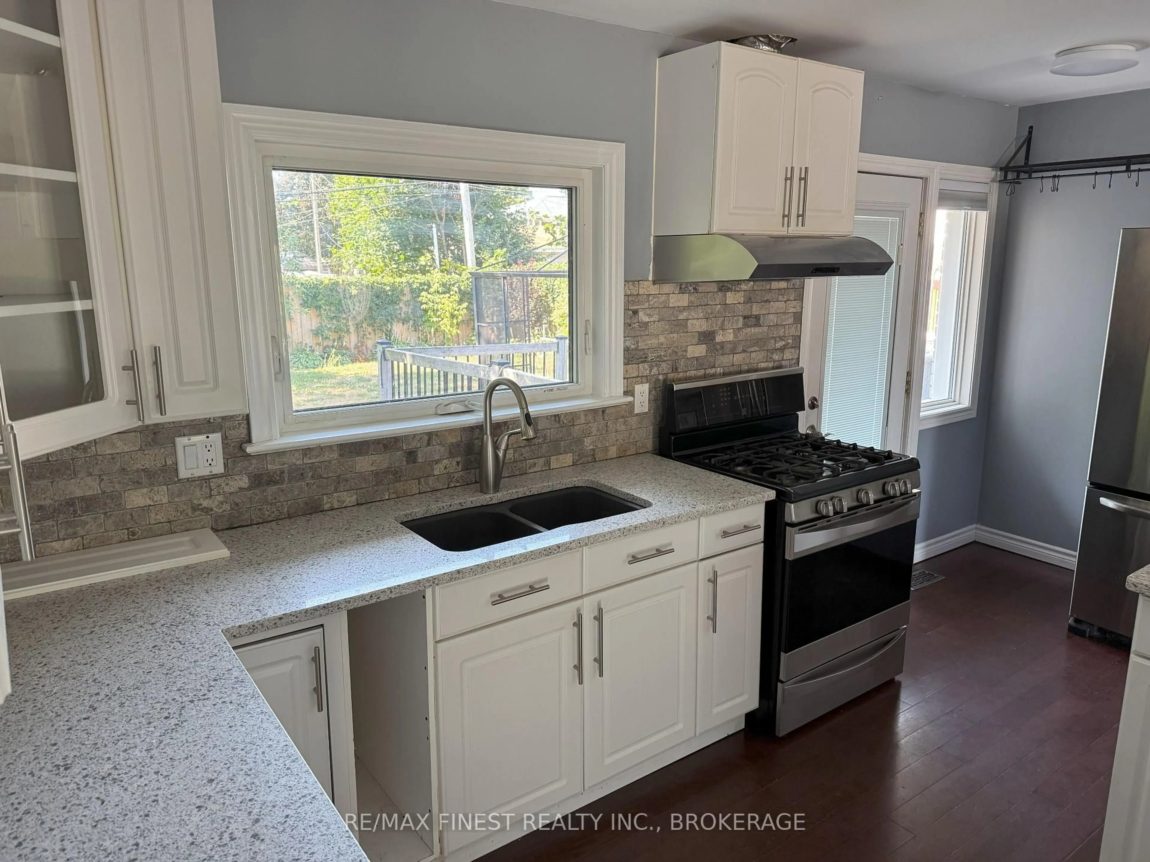 Open concept kitchen, ceramic/tile floor for 90 Morenz Cres, Kingston Ontario K7K 2X3