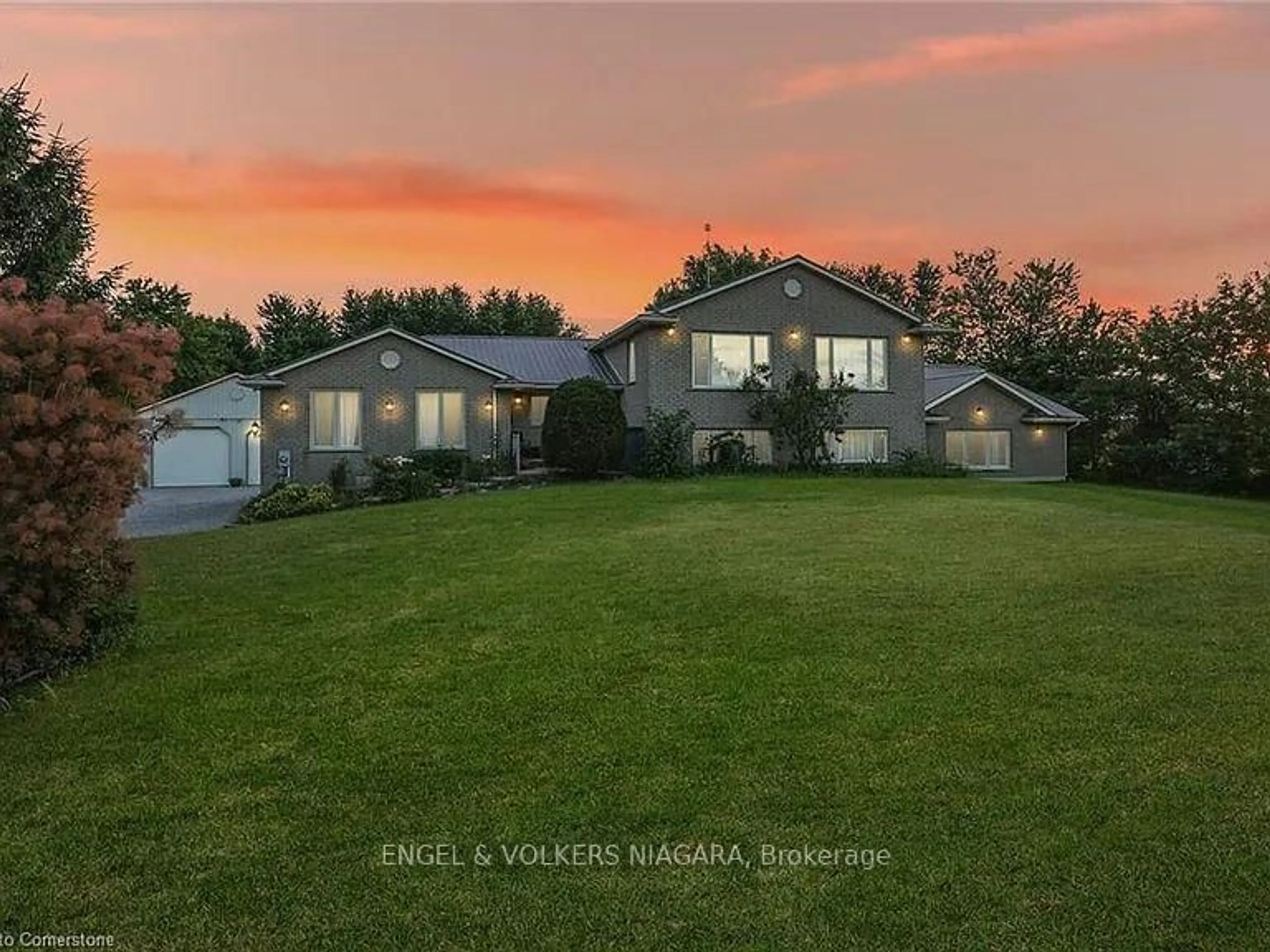 A pic from outside/outdoor area/front of a property/back of a property/a pic from drone, unknown for 335 Moores Rd, Haldimand Ontario N0A 1R0
