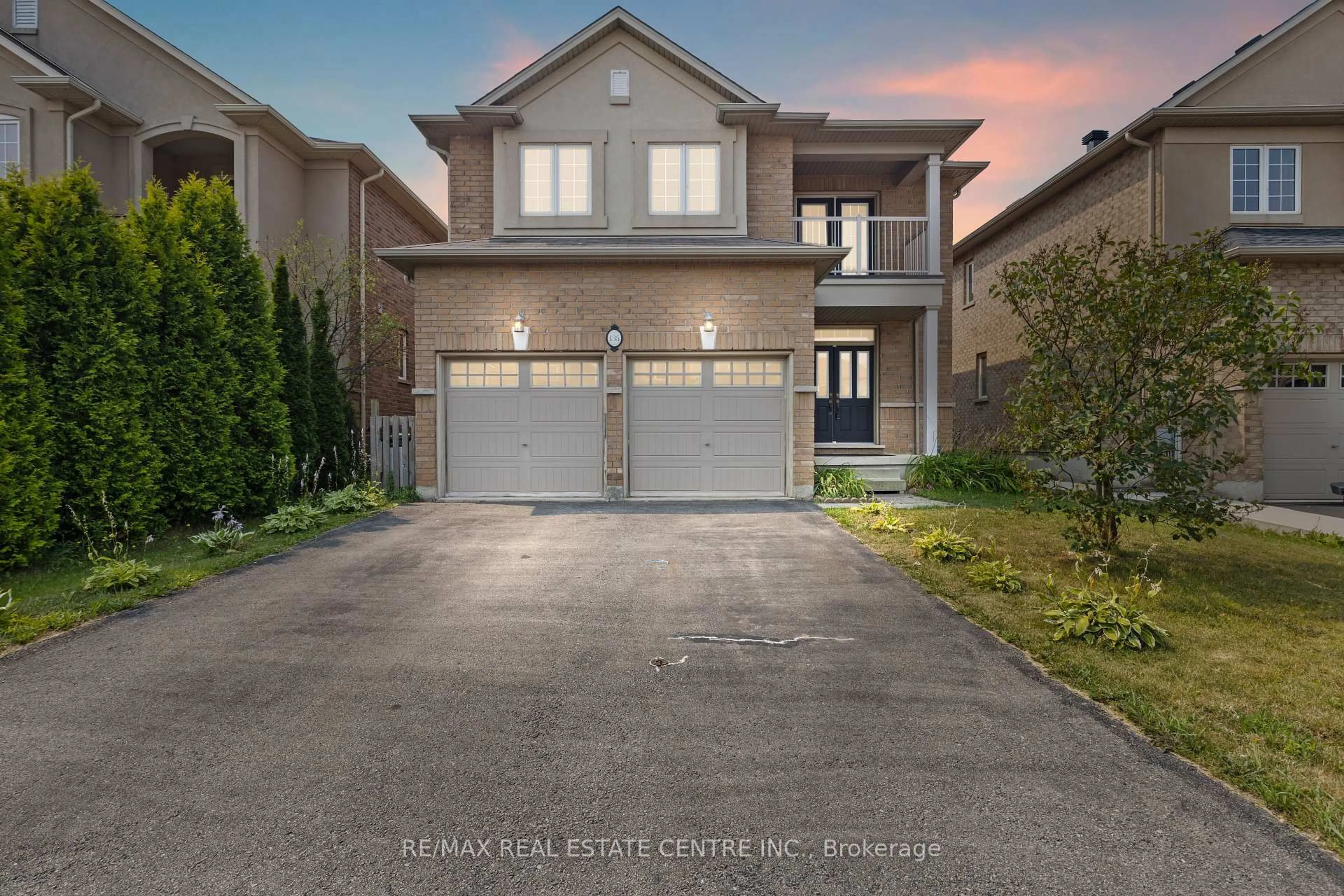 Unknown for 135 Raymond Rd, Hamilton Ontario L9K 0G9