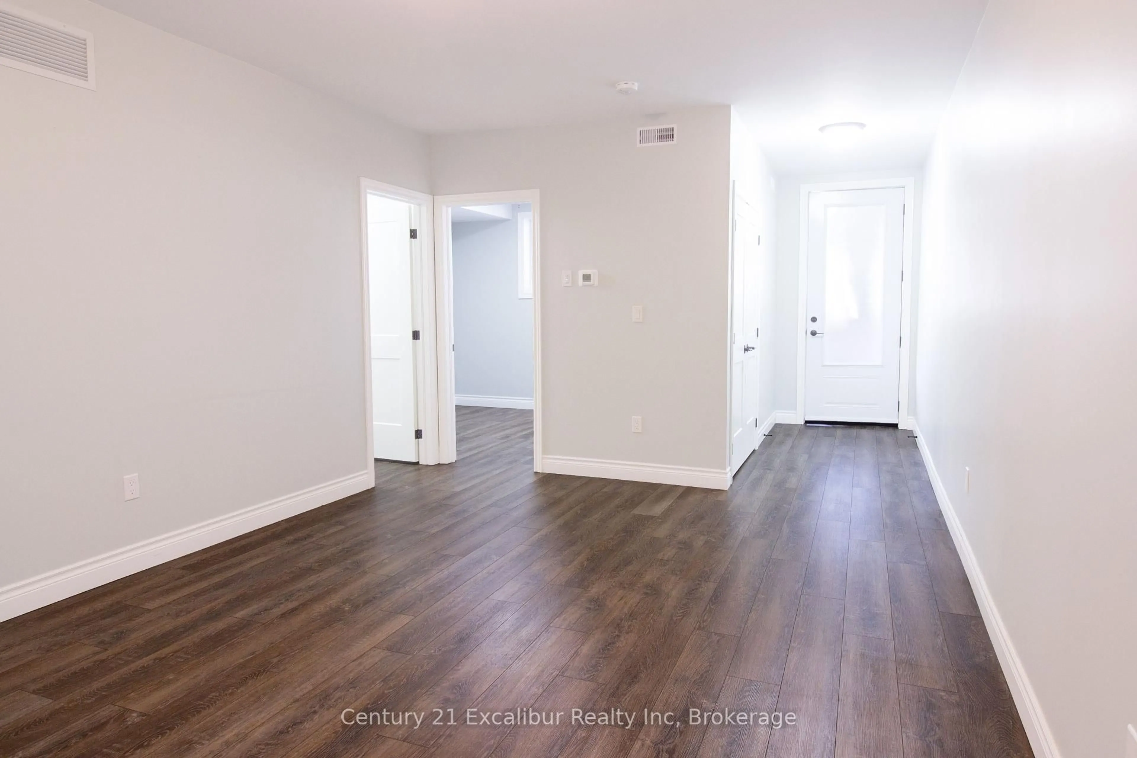A pic of a room for 360 Queen St #5A, Centre Wellington Ontario N1M 1T4