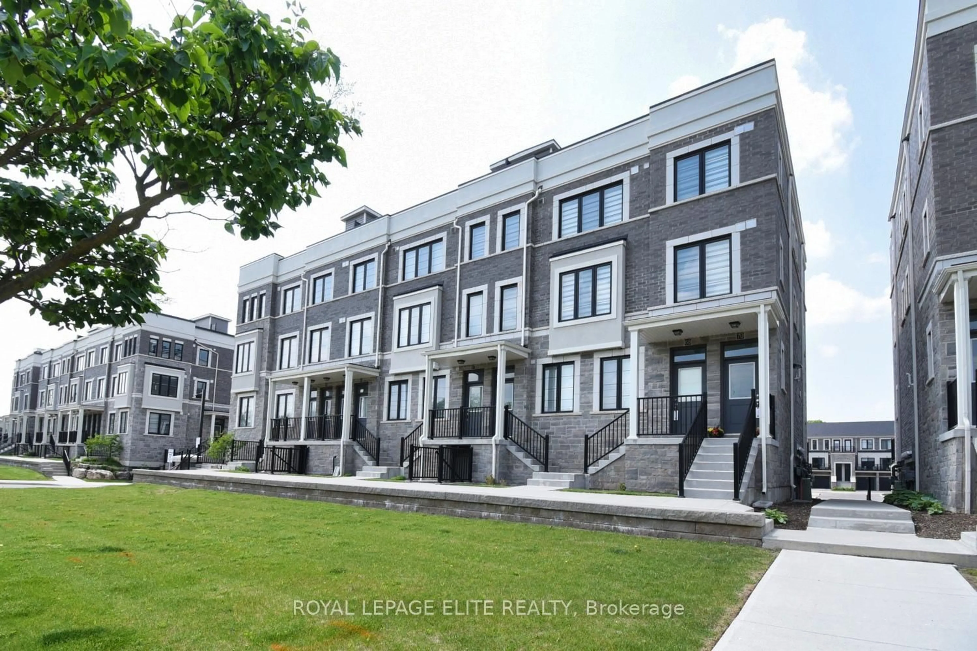 Unknown for 383 DUNDAS St #69, Hamilton Ontario L8B 1X6