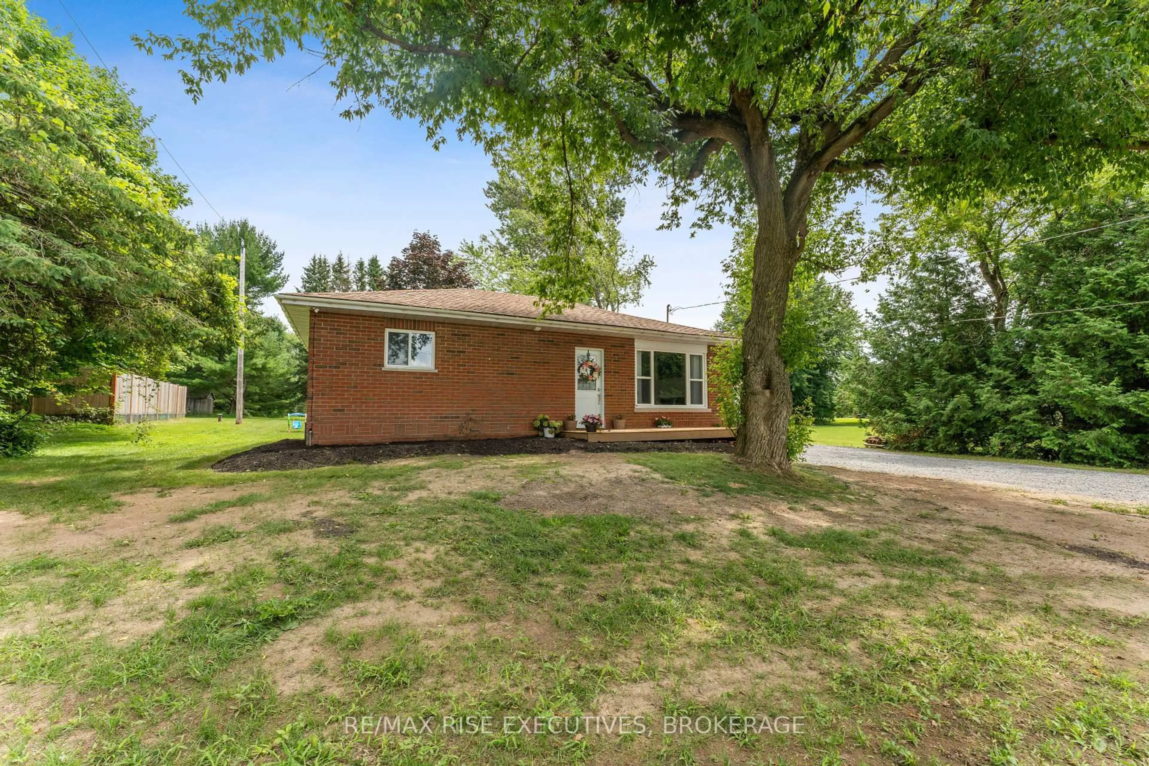 A pic from outside/outdoor area/front of a property/back of a property/a pic from drone, street for 5212 Wilmer Rd, Perth Road Ontario K0H 2L0