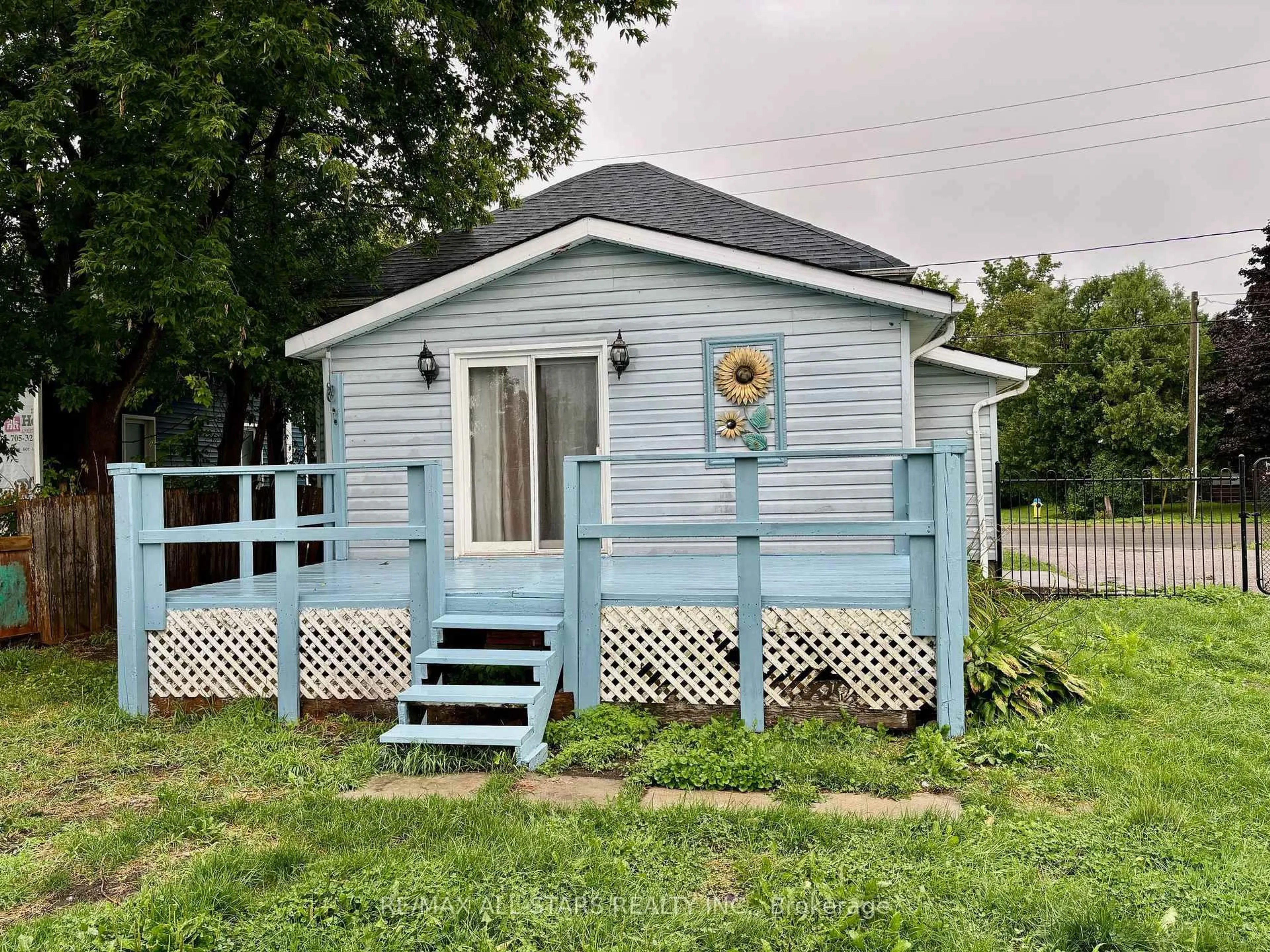 Shed for 81 Durham St, Kawartha Lakes Ontario K9V 2P8