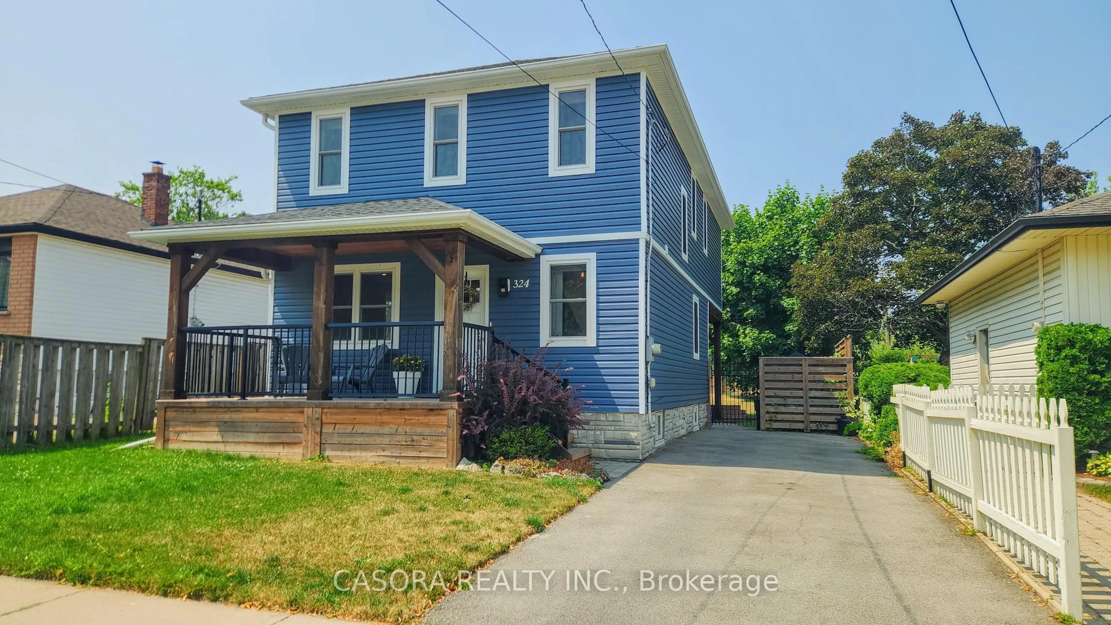 Unknown for 324 East 43rd St, Hamilton Ontario L8T 3C7