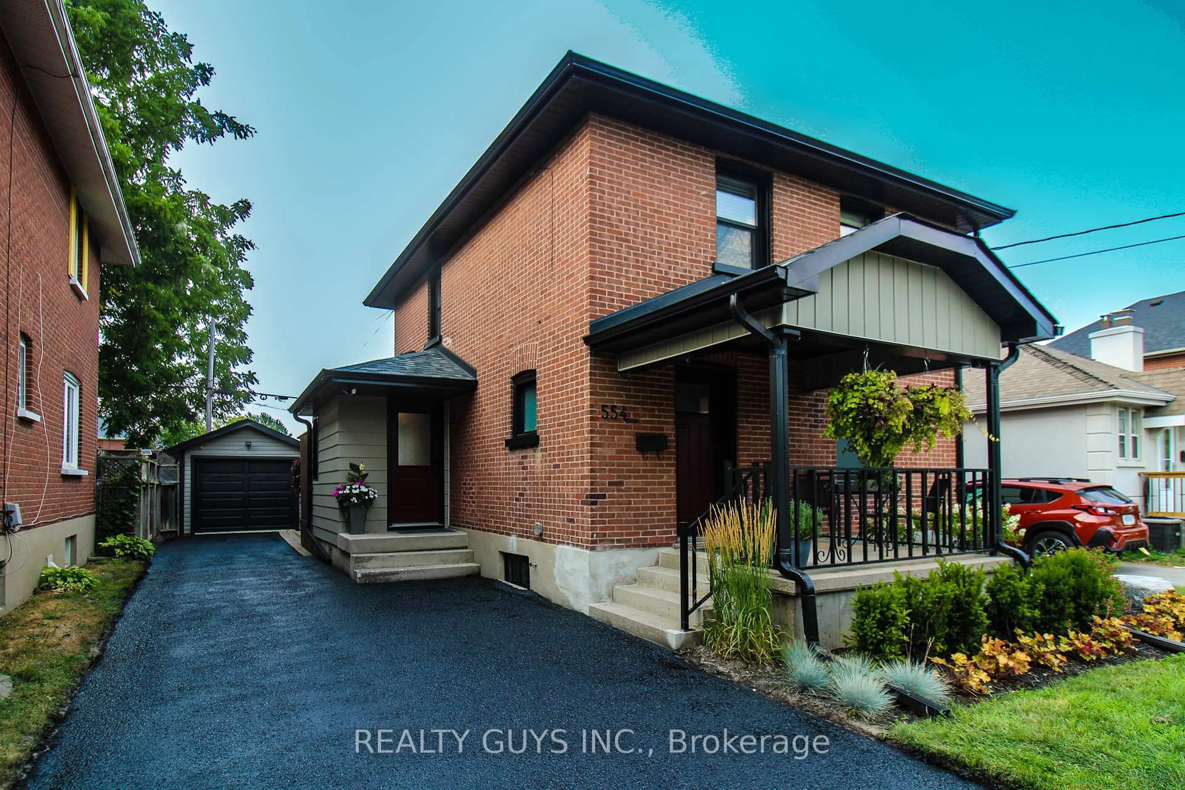 Home with brick exterior material, street for 554 Douglas Ave, Peterborough Central Ontario K9J 4L1