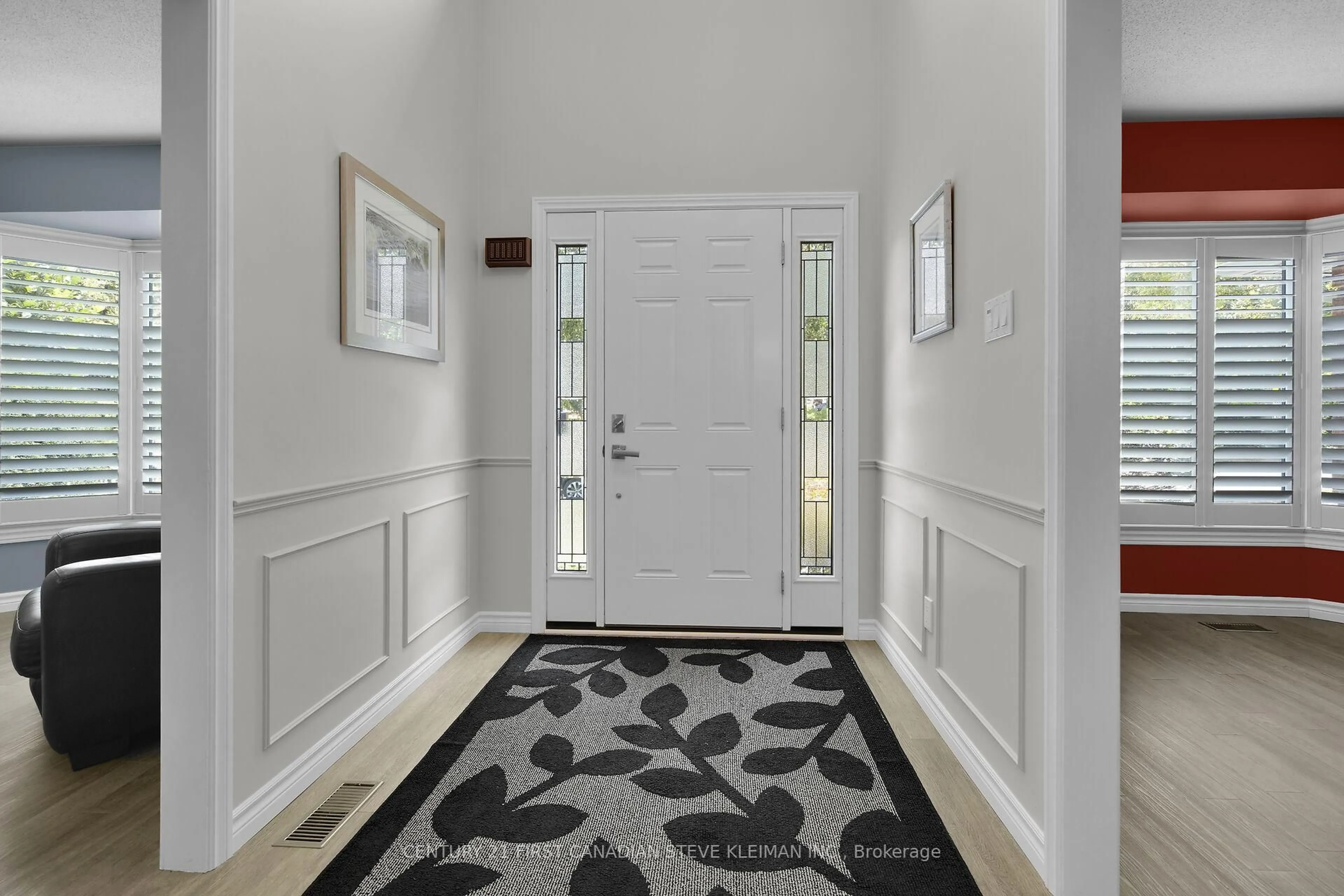 Indoor entryway for 96 Meridene Cres, London North Ontario N5X 1G2