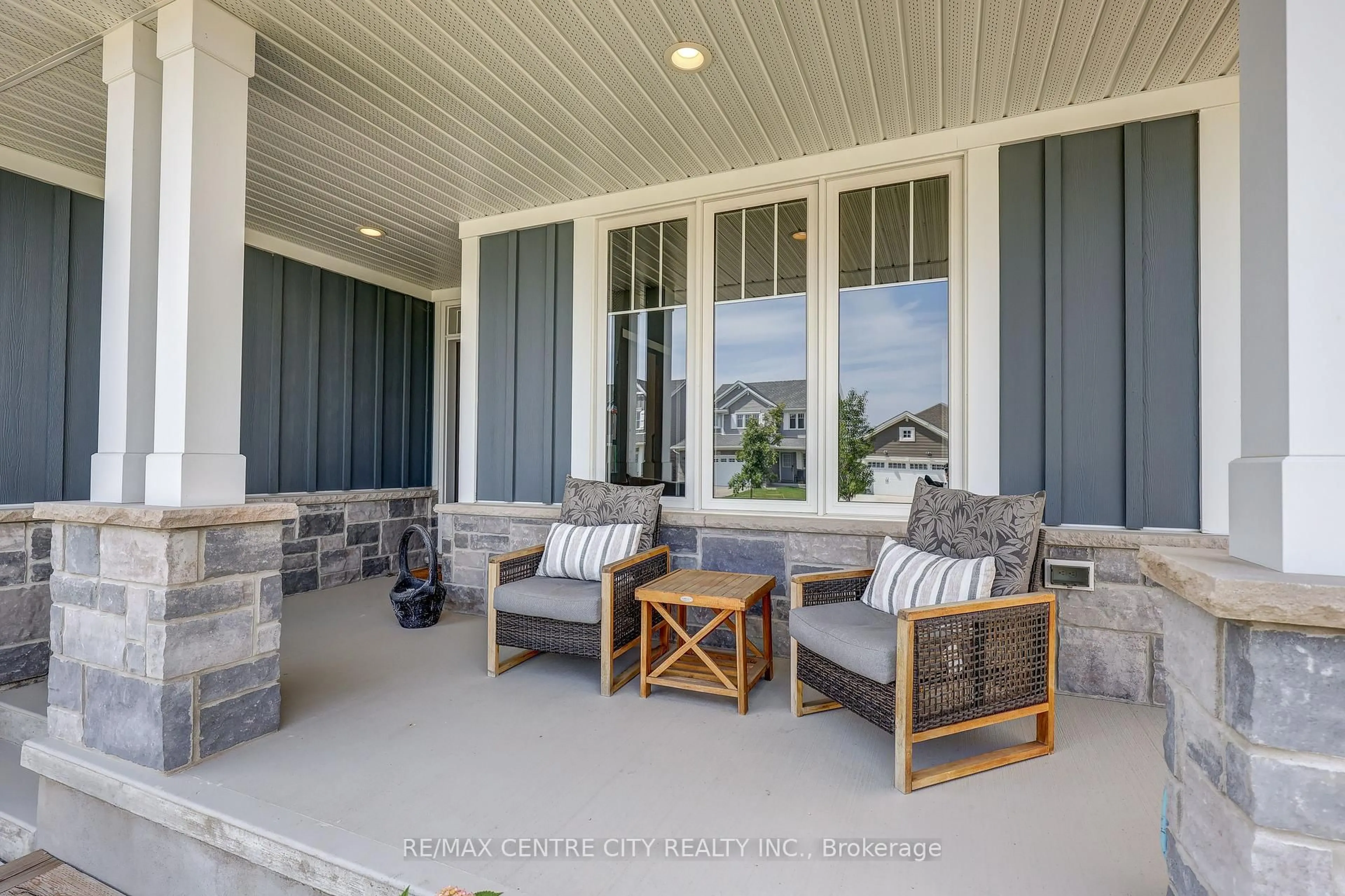 Patio, unknown for 41 Honey Bend, St. Thomas Ontario N5P 3S6