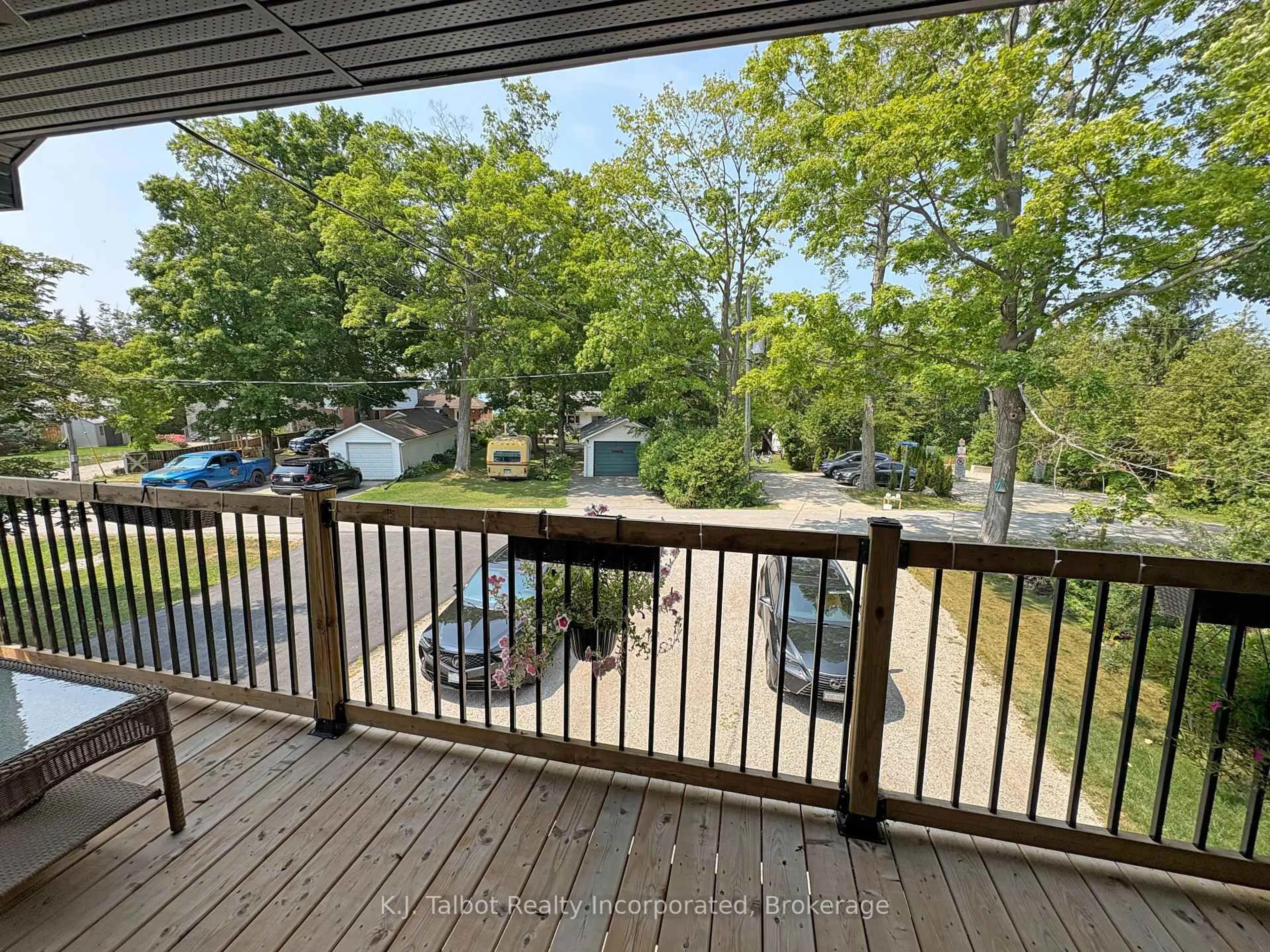 Unknown for 30 Bluewater Dr, Central Huron Ontario N7A 3X8