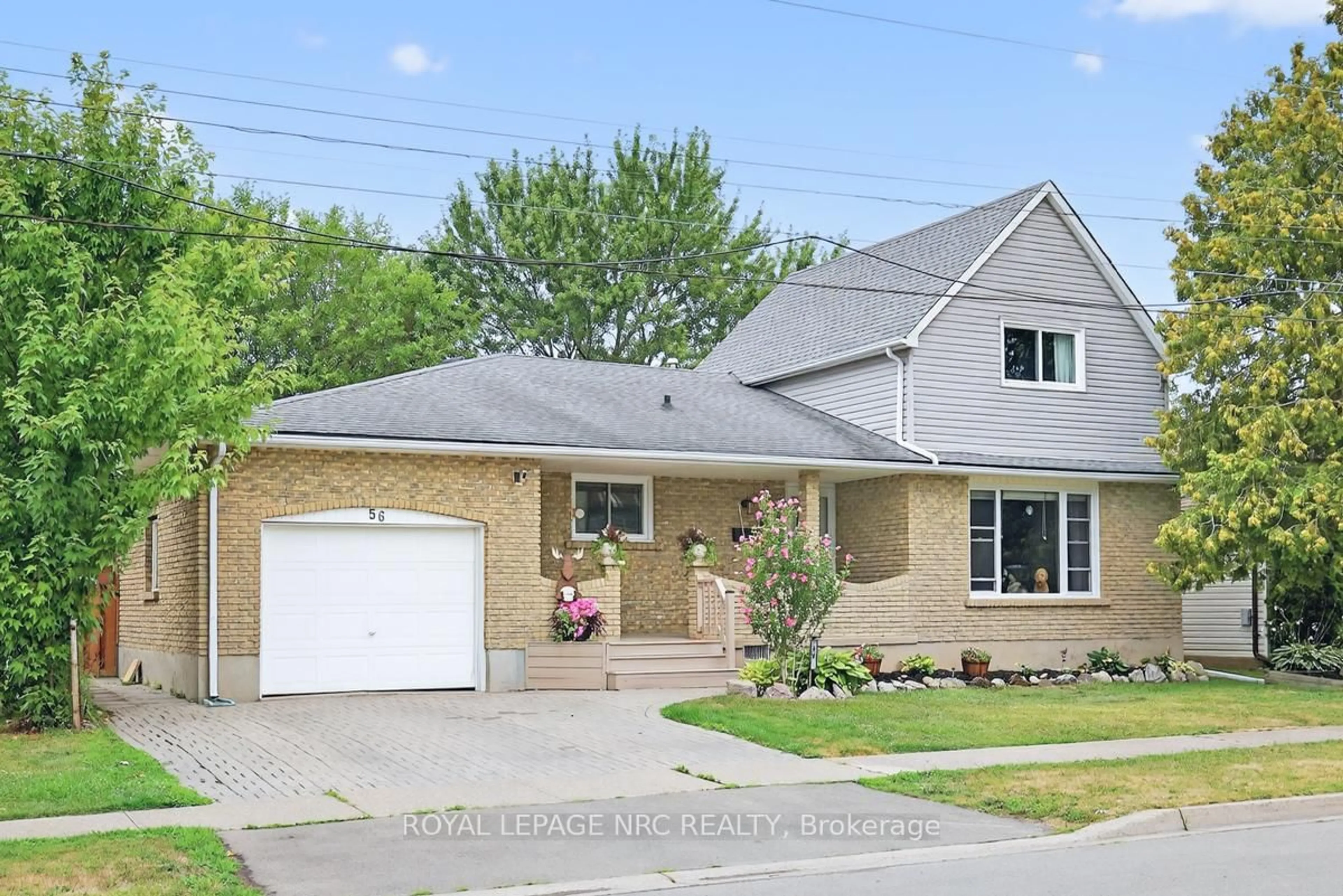 Home with brick exterior material, street for 56 SANTONE Ave, Welland Ontario L3C 2J4