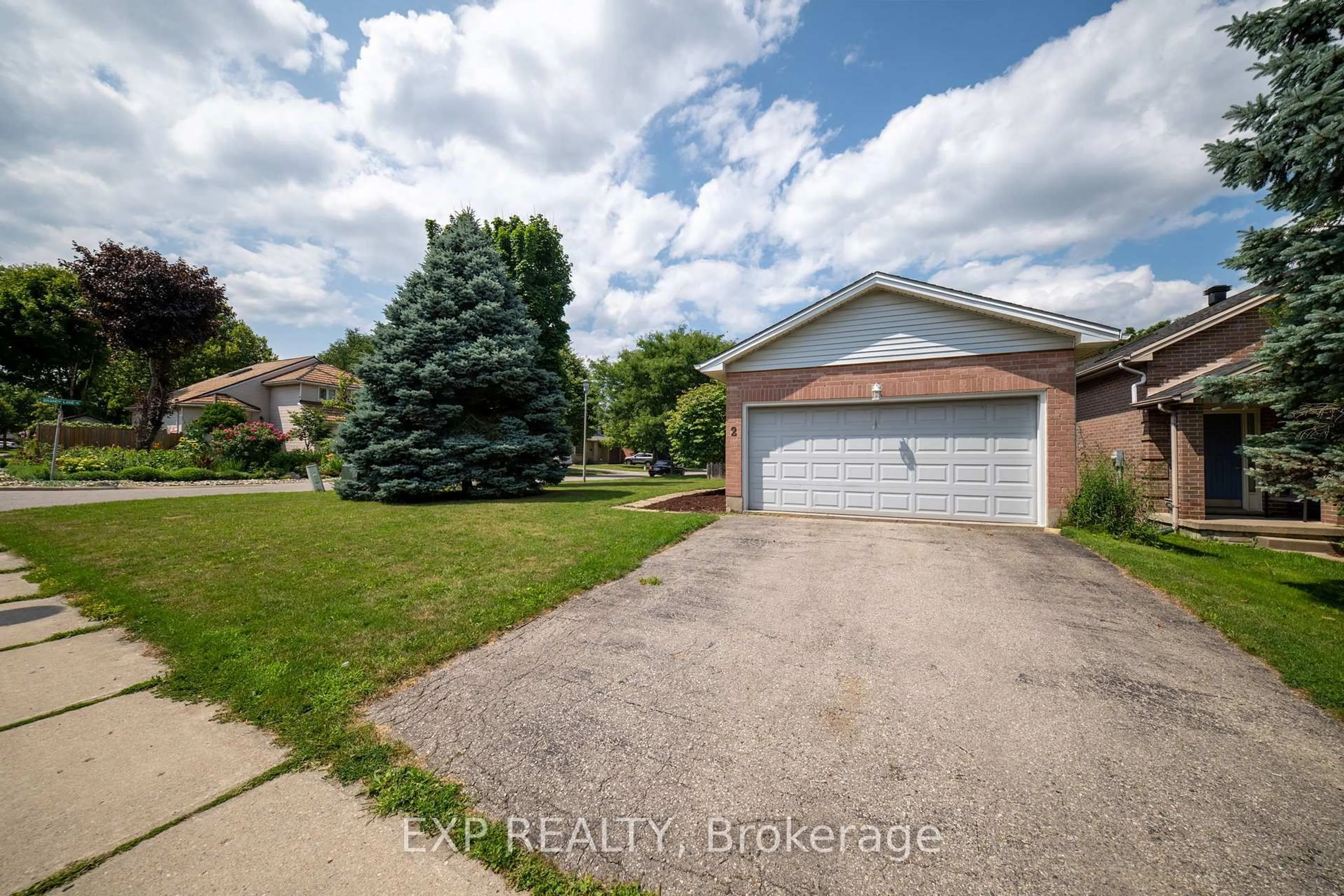 A pic from outside/outdoor area/front of a property/back of a property/a pic from drone, street for 2 Brandy Lane Rd, London North Ontario N6G 2X2